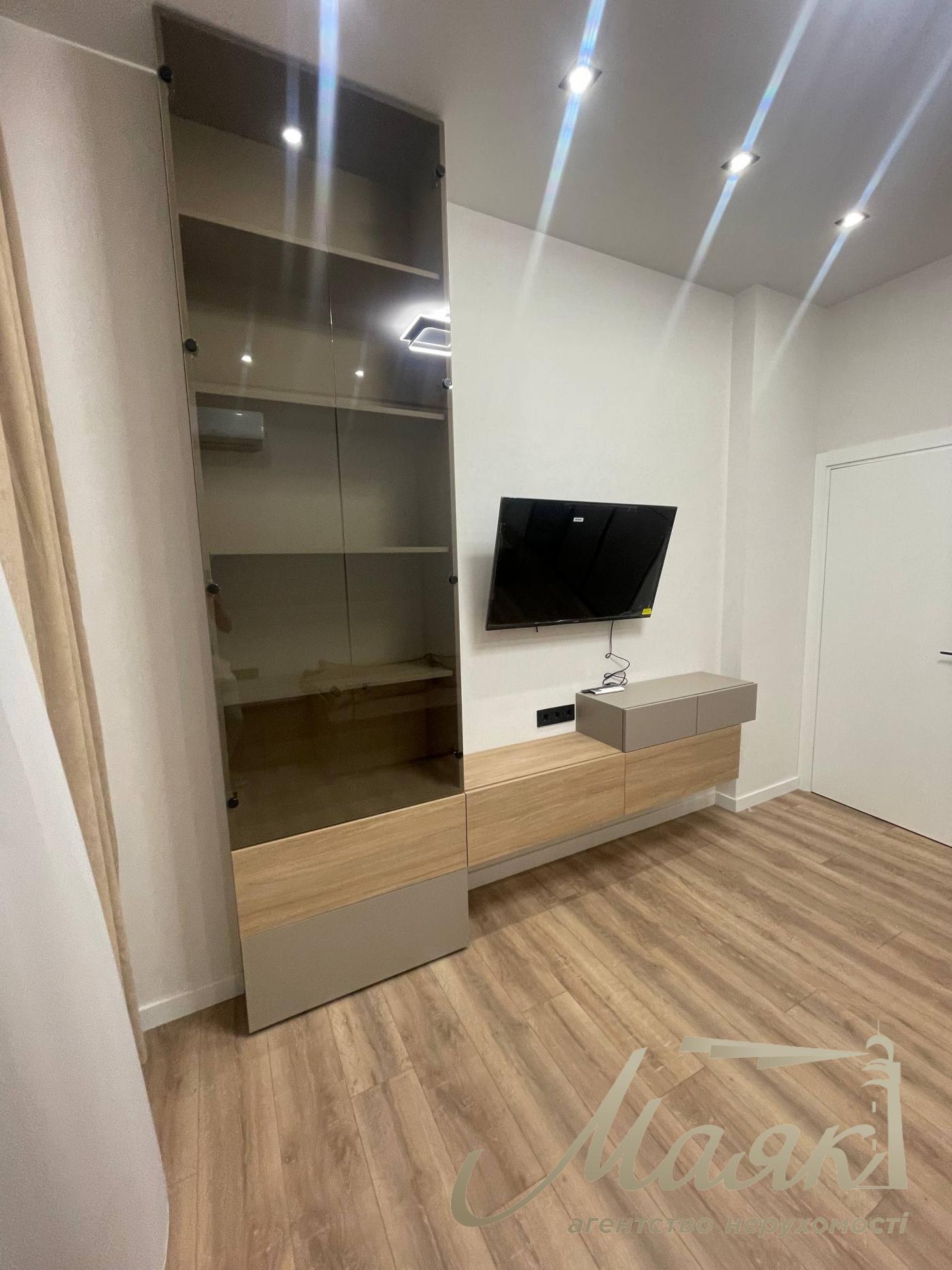 Rent 2-bedroom apartment Unit Home Residential Complex Unit Home 12, Jones Gareth St.