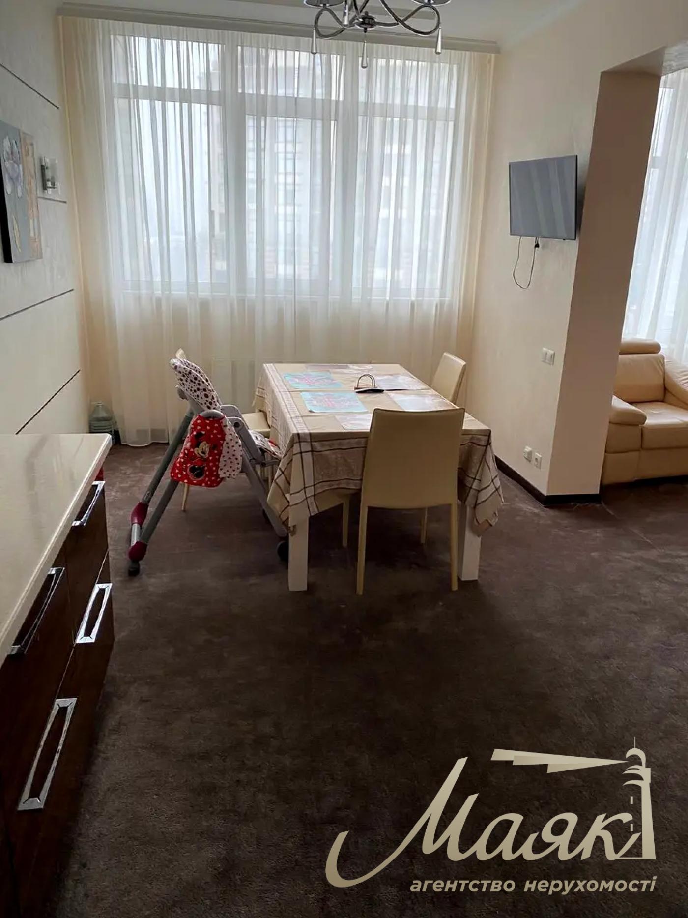 Оренда 4х квартири 153 м², вул. Андрія Верхогляда, Печерськ