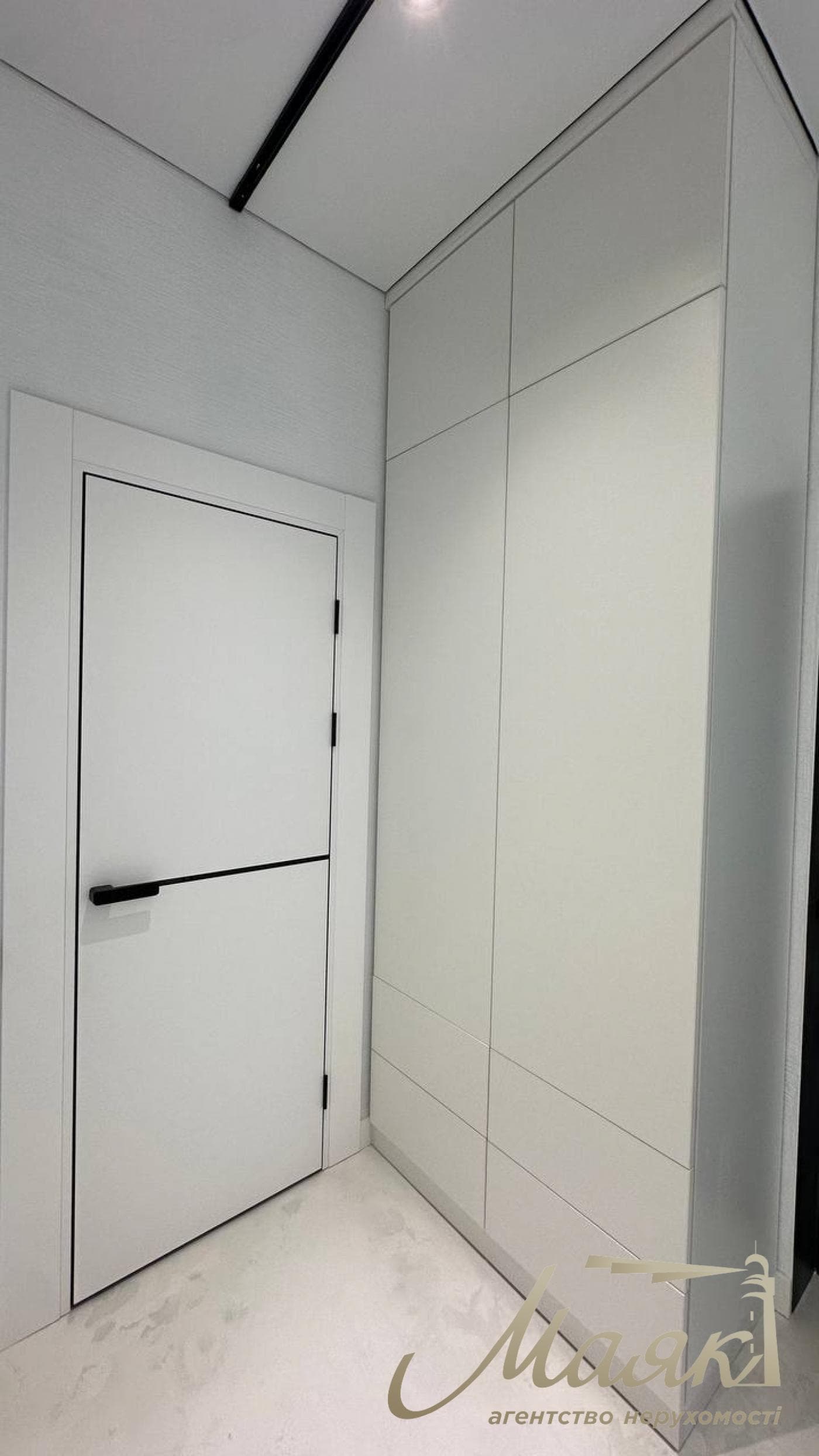 Продажа 1-комнатной квартиры с газом в ЖК «Итальянский квартал», ул. Редьчинская, 5, Оболонский район