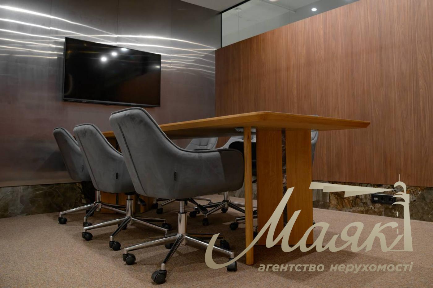 Аренда офиса ЖК Бульвар Фонтанов, ул. Ионна Павла ІІ