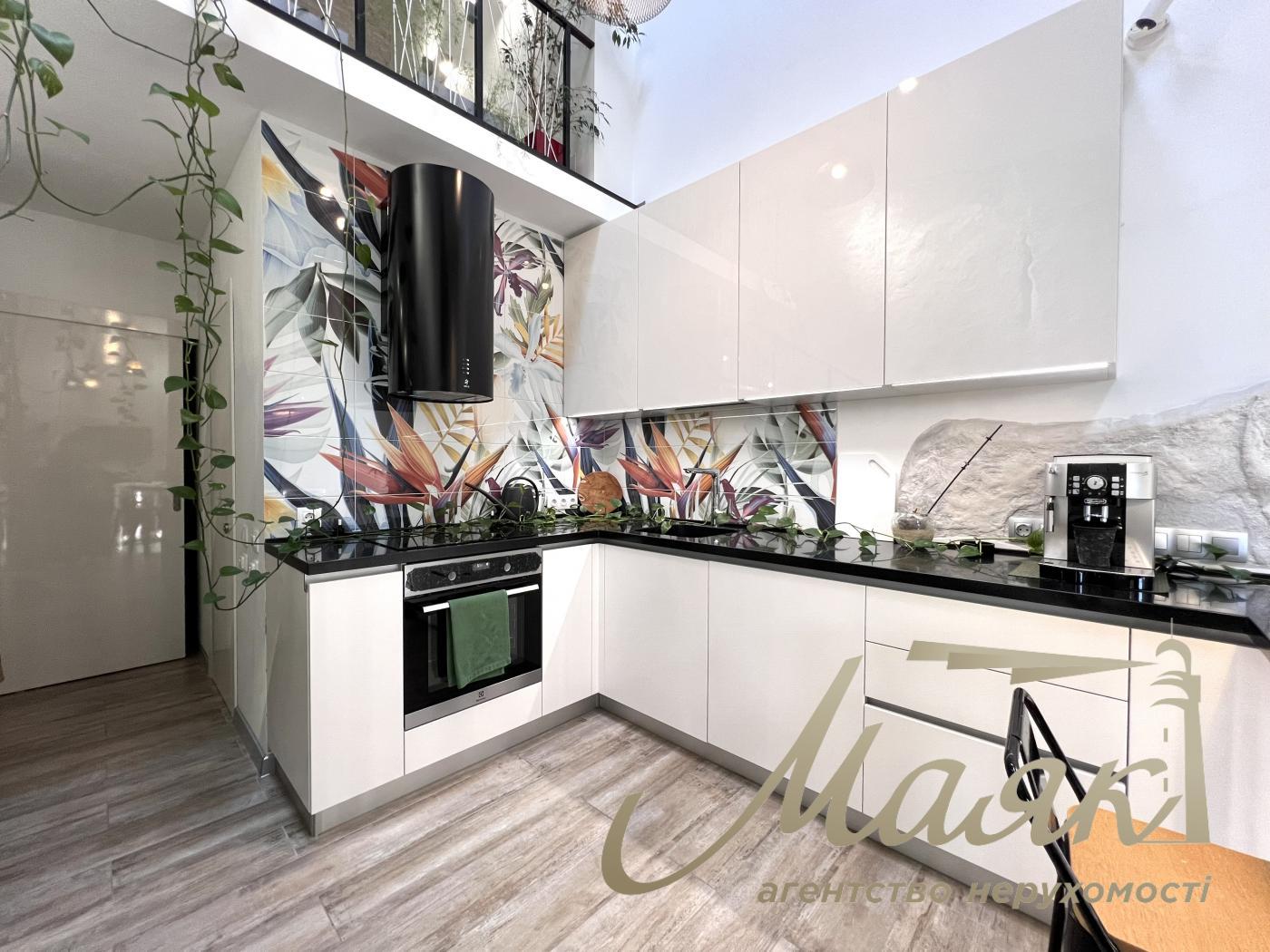 Продаж 2-х рівневої квартири 171м2, Шевченківський район