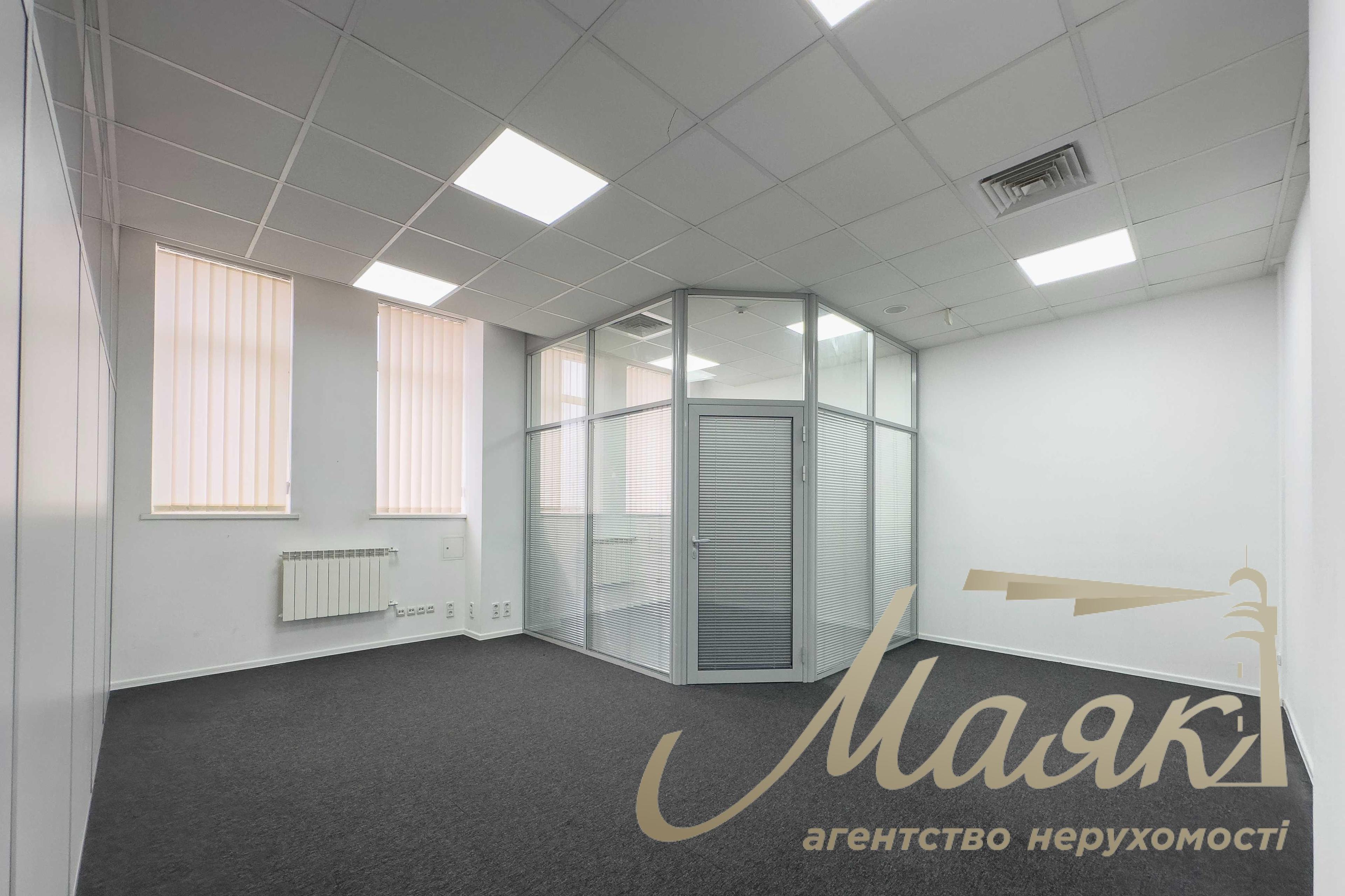 Office for rent in BC Satelit, Svyatoshyn, 1324 m2