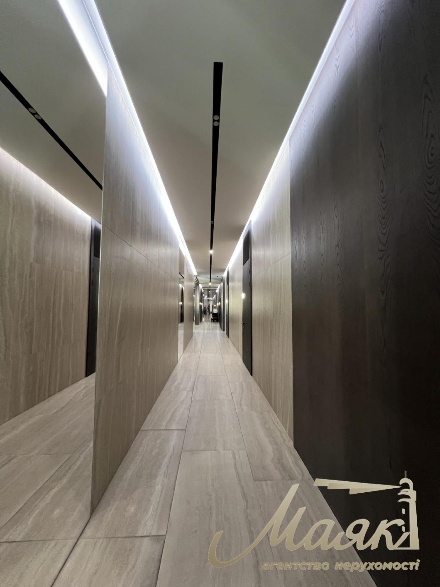 Продаж комерційного приміщення 48,7 м.кв. ЖК Park Lake City