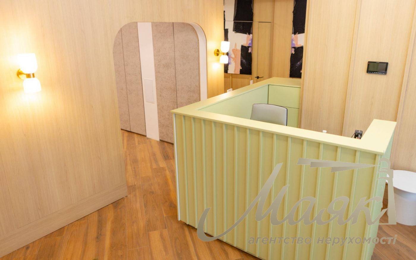 Оренда мебльованого офісу ЖК Busov Hill вул. Бусловська