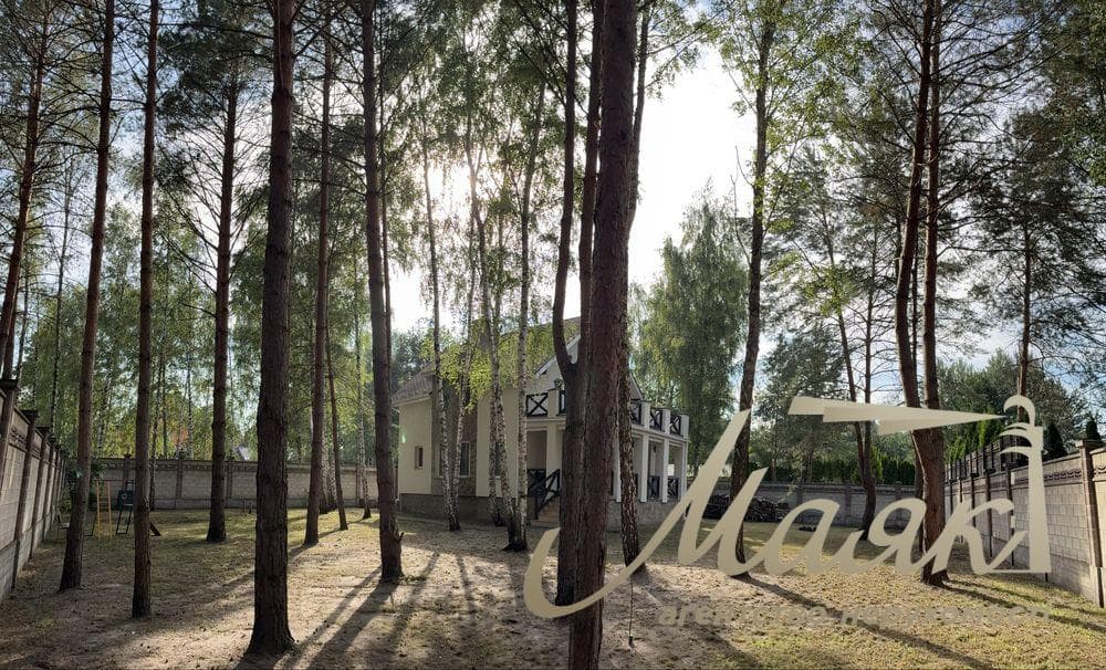 Оренда двоповерхового будинку площею 219 м² у мальовничому місці посеред лісу, Хотянівка.