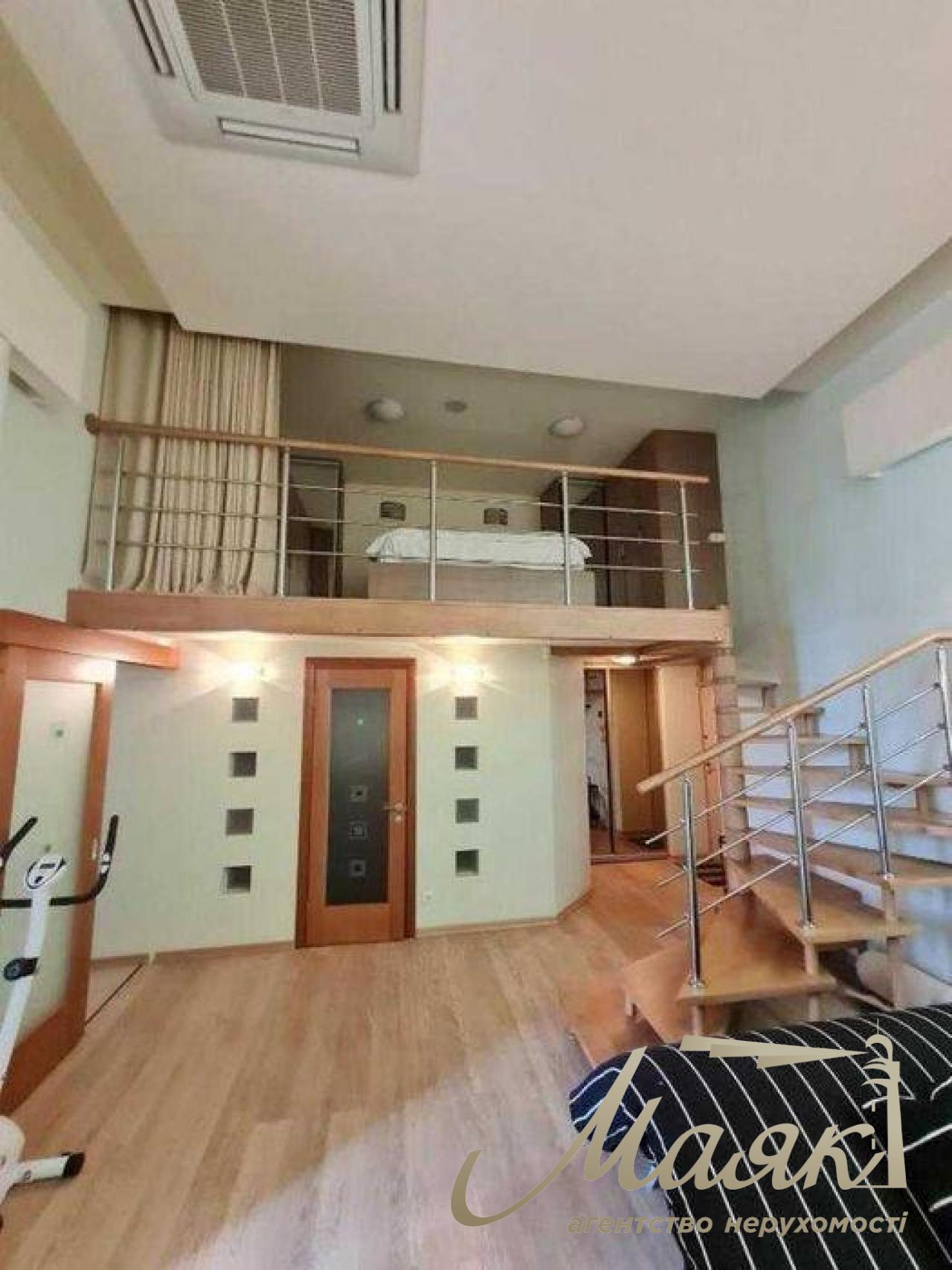 Sale two-level apartment Khreshchatyk