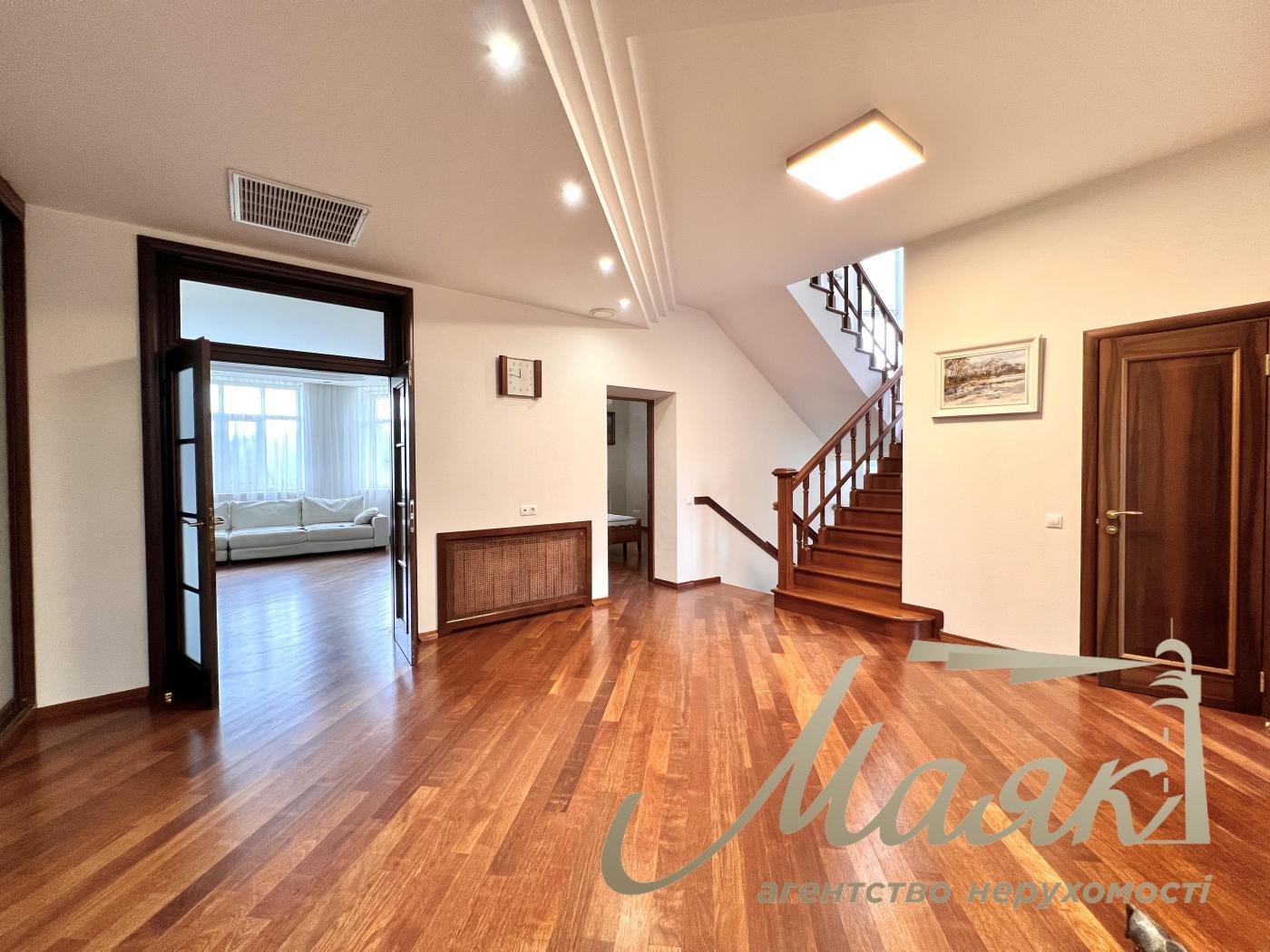 Оренда 2-х поверхової резиденції 430м2, Козин, Конча - Заспа