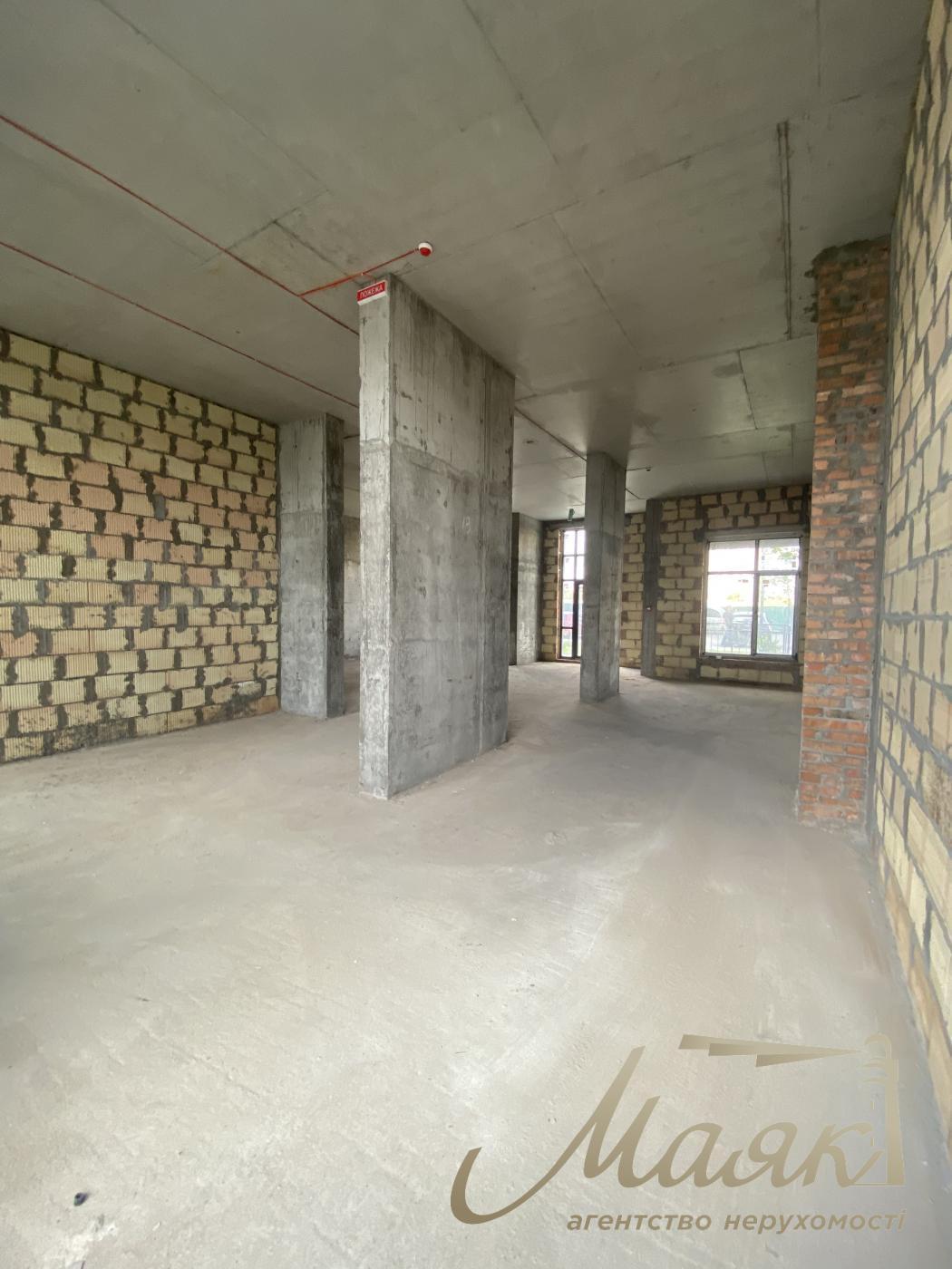 Оренда фасадного приміщення 124 кв.м на вул. Народного Ополчення в ЖК Sky Avenue