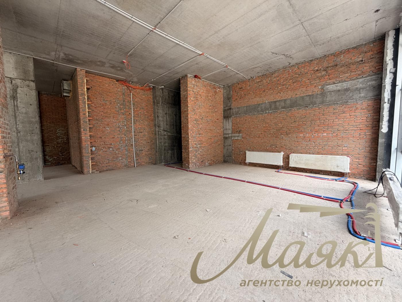 Rent a facade room 182m2, Residential Complex Novopecherskie Lipki