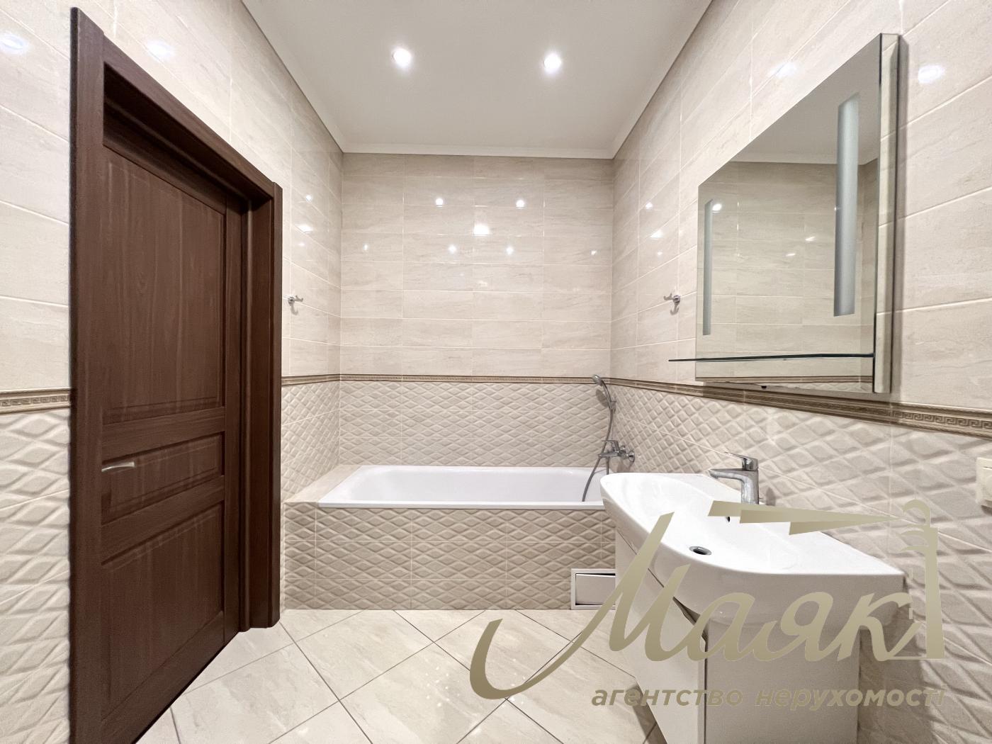 Аренда 3-х комнатной квартиры на Печерске в ЖК по ул. Евгения Коновальца 36В