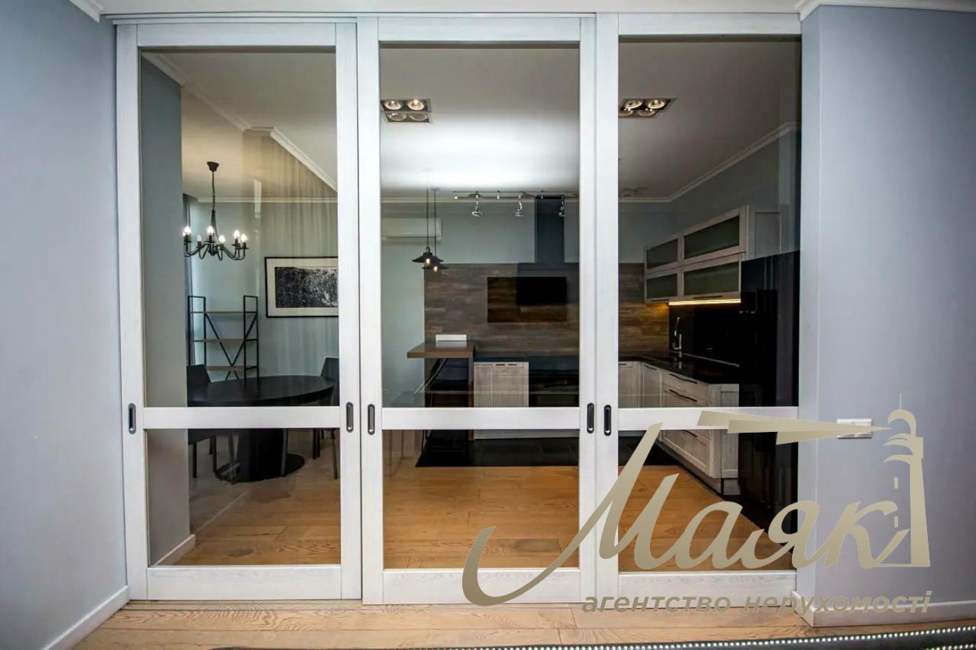 Продаж квартири 80м2 в ЖК Новопечерські Липки, вул. Верхогляда (Драгомирова), 16, Печерський район