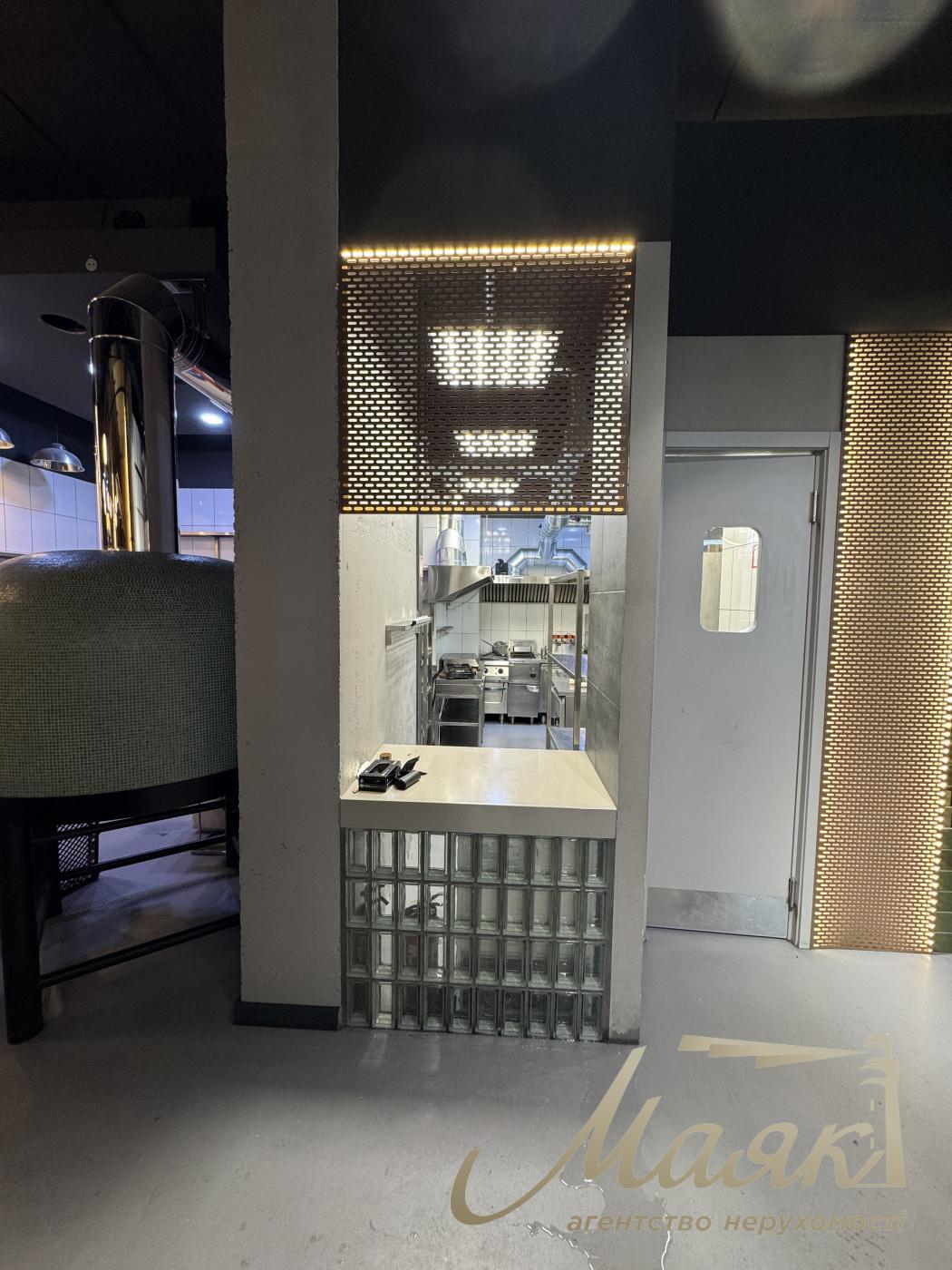 Оренда фасадного приміщення, 140 м2, ЖК Французький Квартал 2, Печерськ