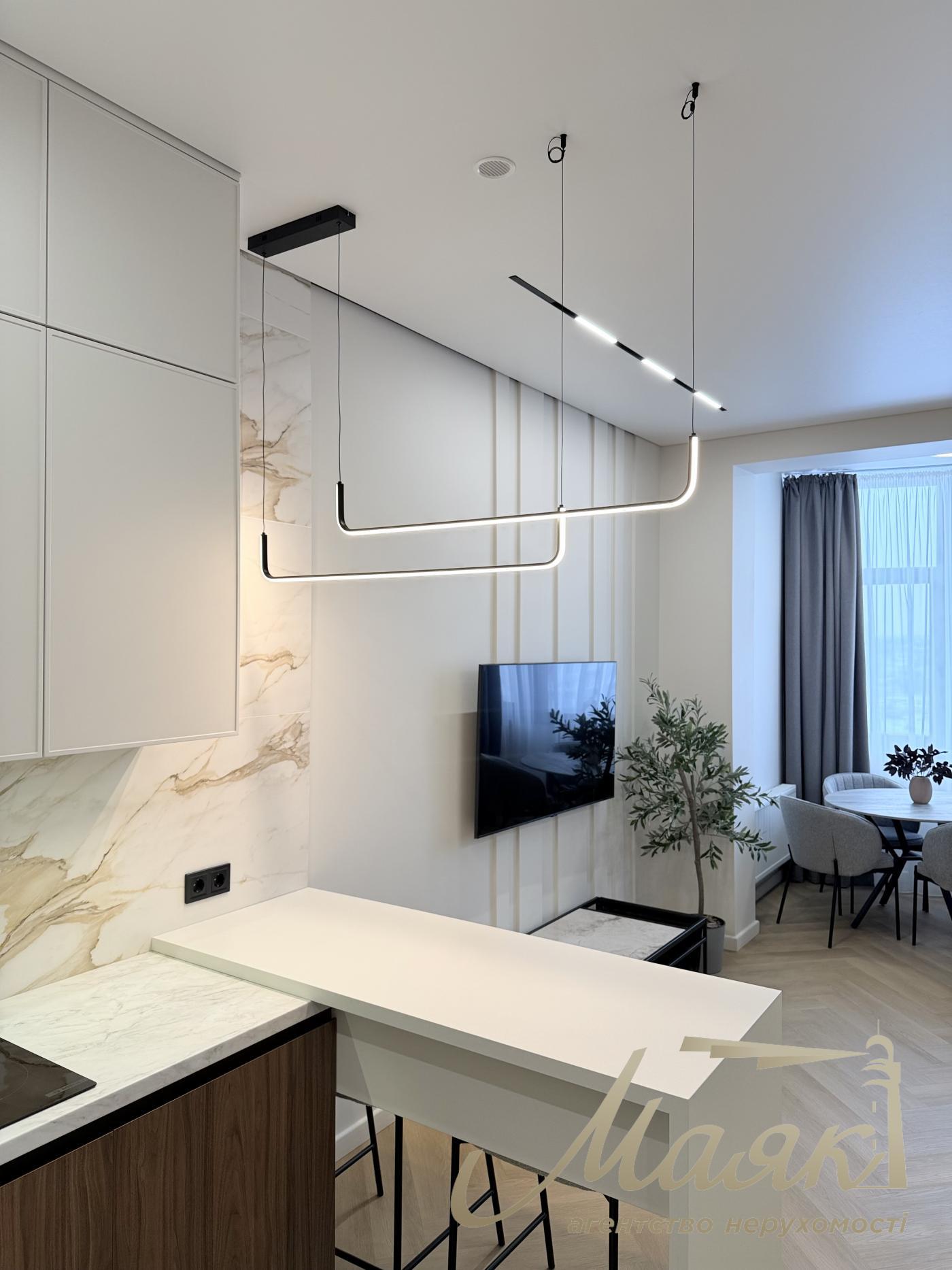 Оренда 3-кімнатної квартири 91м2 у ЖК "Фундуклеївський", Центр Києва, вул. Богдана Хмельницького, 58А.