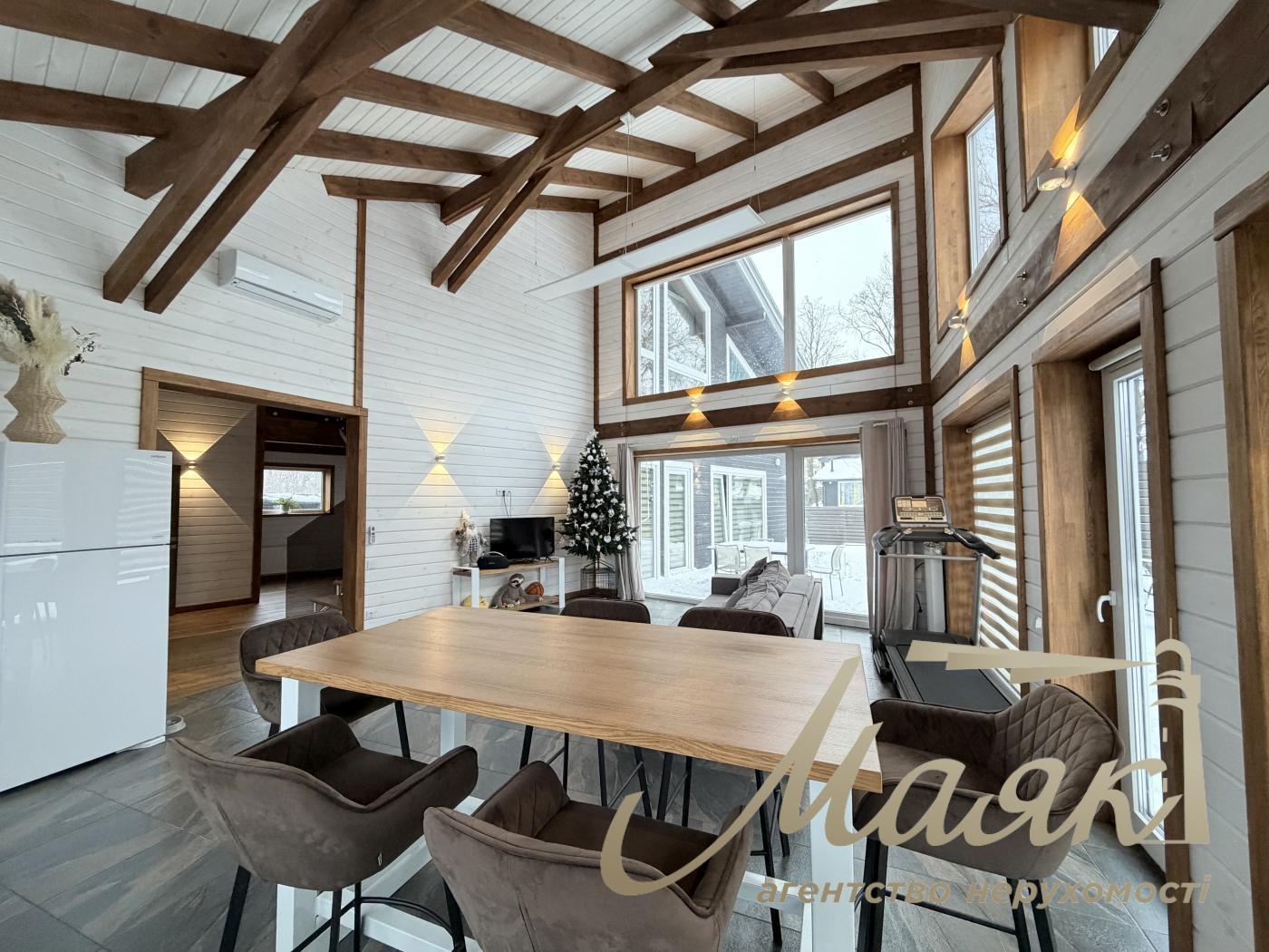 House for rent in Lesniki village near the prestigious Equides Club and Golf Club