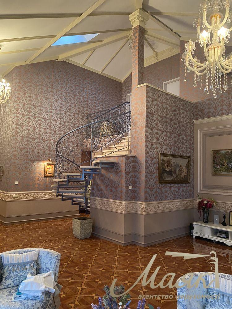 Rent a house 265m2 s.Plyuty/Koncha zaspa/Kozin forest on the territory