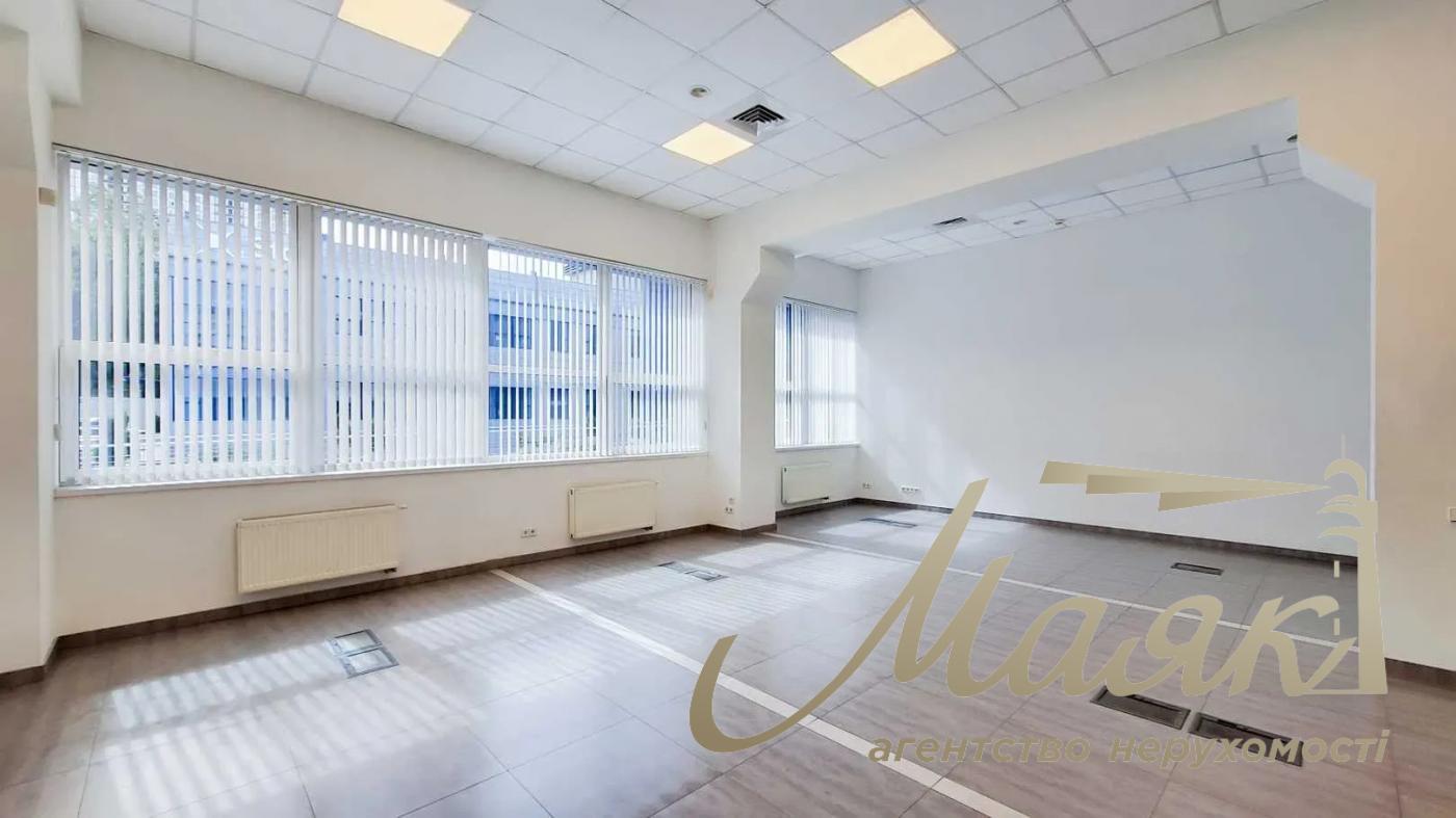 Аренда офиса 588м2 в бизнес-центре Victoria Park, пер. Ахтырский, Киев