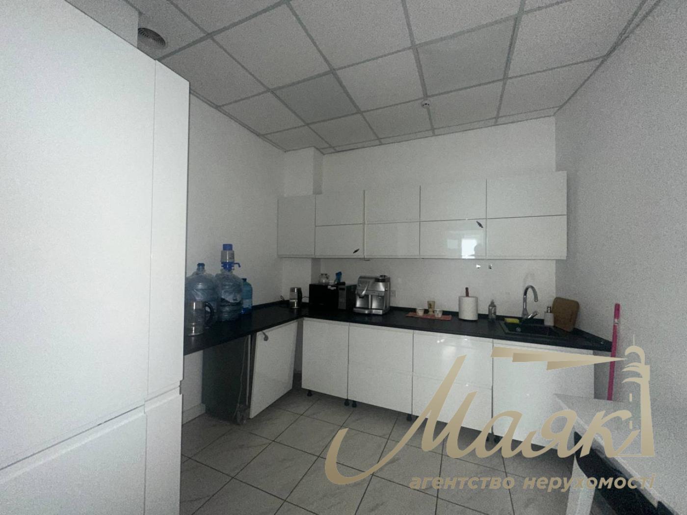 Аренда офиса 92м2 по ул.Барбюса 5А, Олимпийская