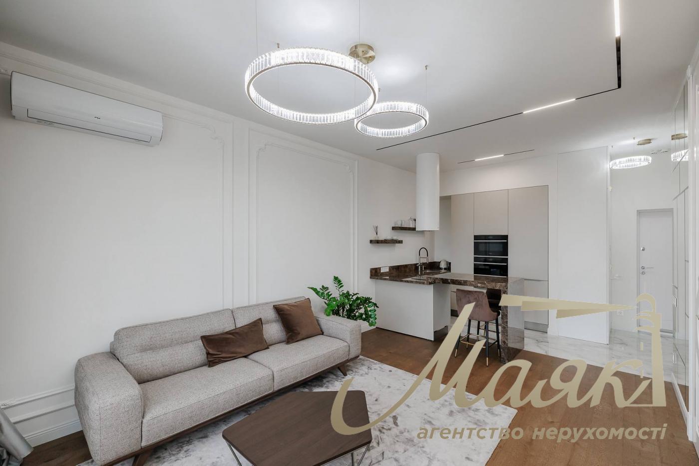 For sale 1k apartment 55 m², LCD "Novopecherskie Lipki", Verkhoglyada/Dragomirov str. 15B, Pechersk district