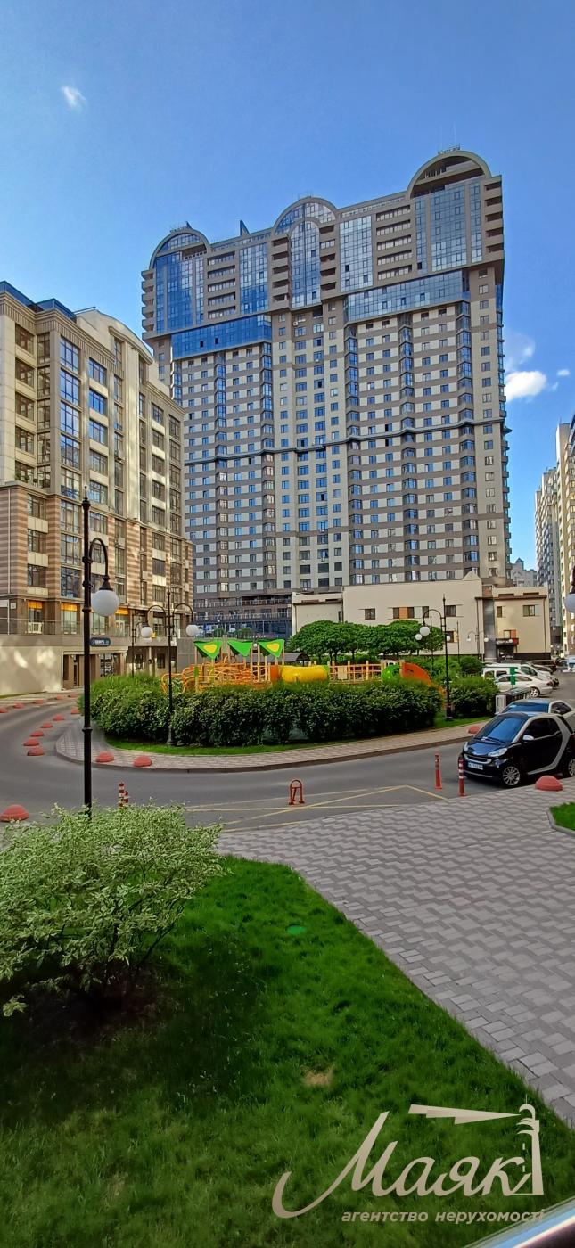 Sale of 3-room apartment (100m2) in residential complex Delmar