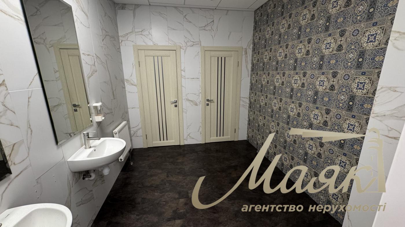 Office for rent 311 m2 in BC on Obolon, Avtozavodskaya str, Kurenevka