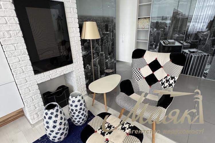 Продажа 2к квартиры 85м2 в ЖК Новопечерские липки, Андрея Верхогляда ул. (Михайла Драгомирова), 20, Печерский район, центр.