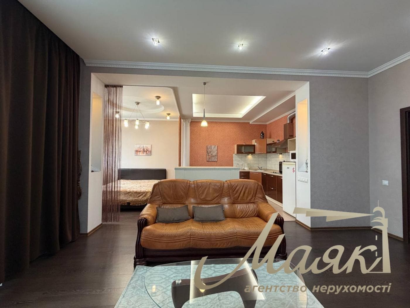 Аренда 1 комнатной кватиры в ЖК Botanic Towers, по ул.Саксаганского 121, метро Университет