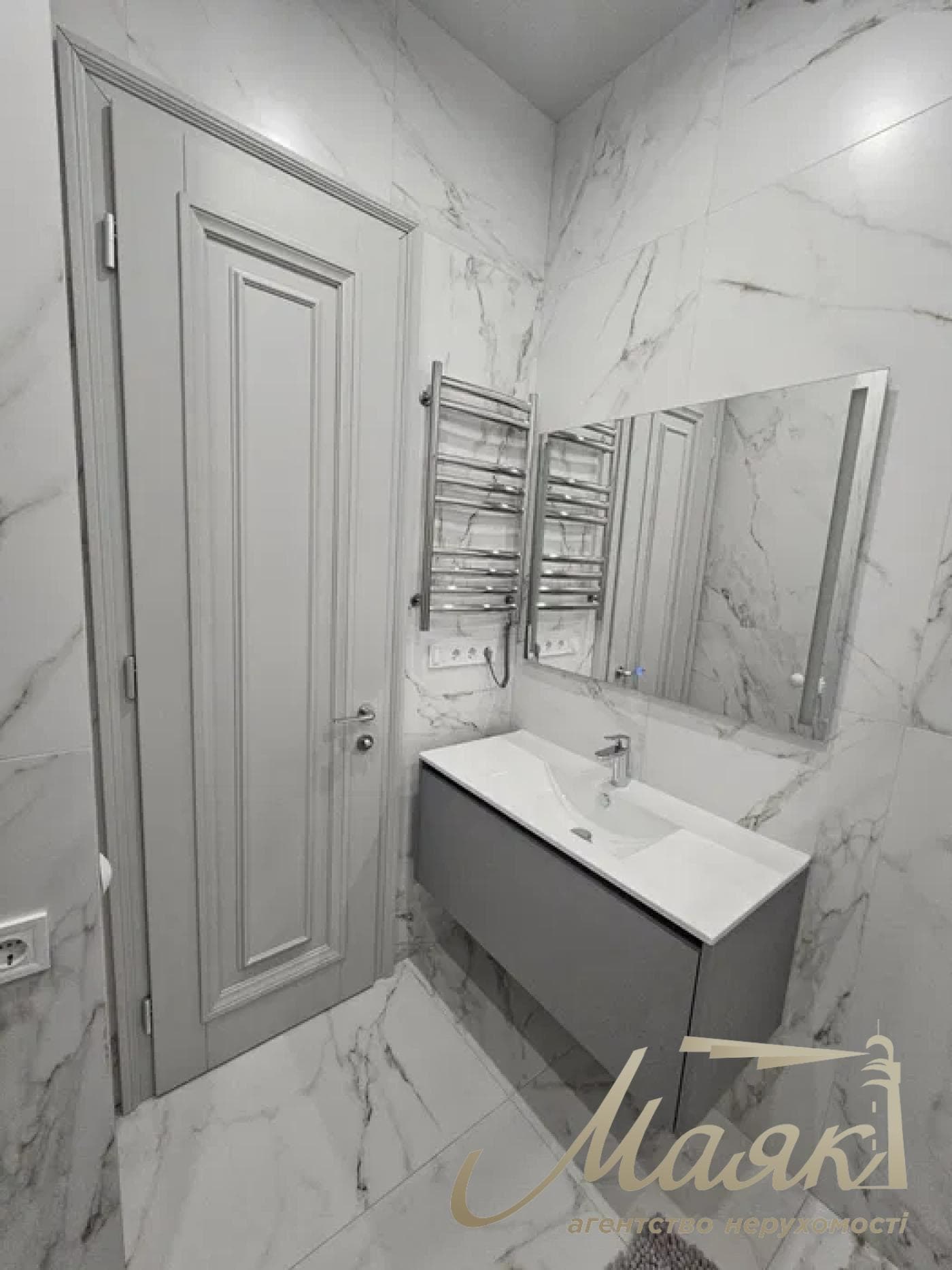 Продаж 2-кімнатної квартири у ЖК Jack House, бул. Лесі Українки
