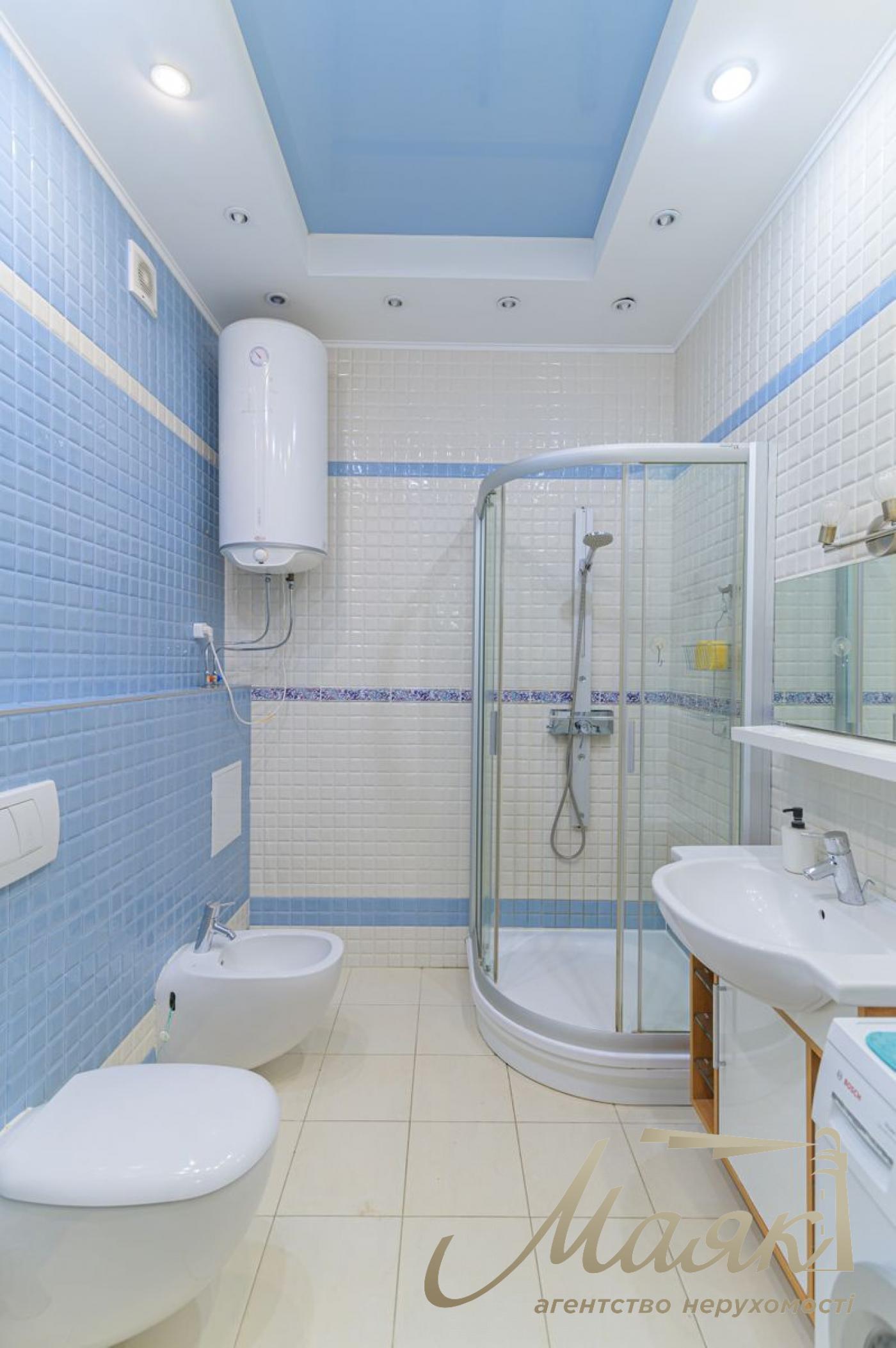 Продаж 3к квартири вул. Чорновола, Лук'янівка