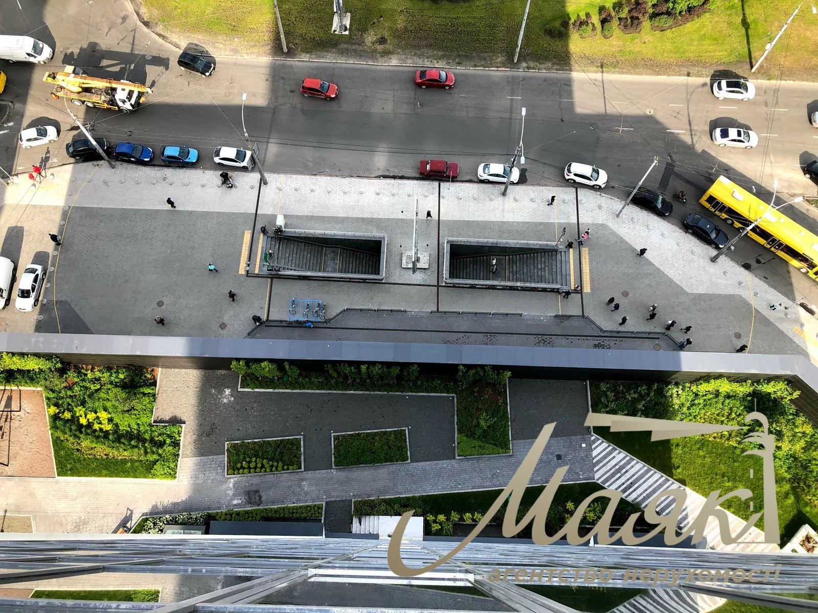 Продаж 1 кімнатної квартири в ЖК Smart Plaza Obolon, Оболонський район.