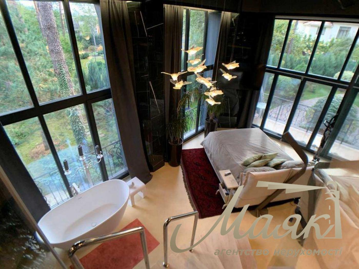 Аренда дома 200м2 в с. Романков, Киево-Святошиснкий район