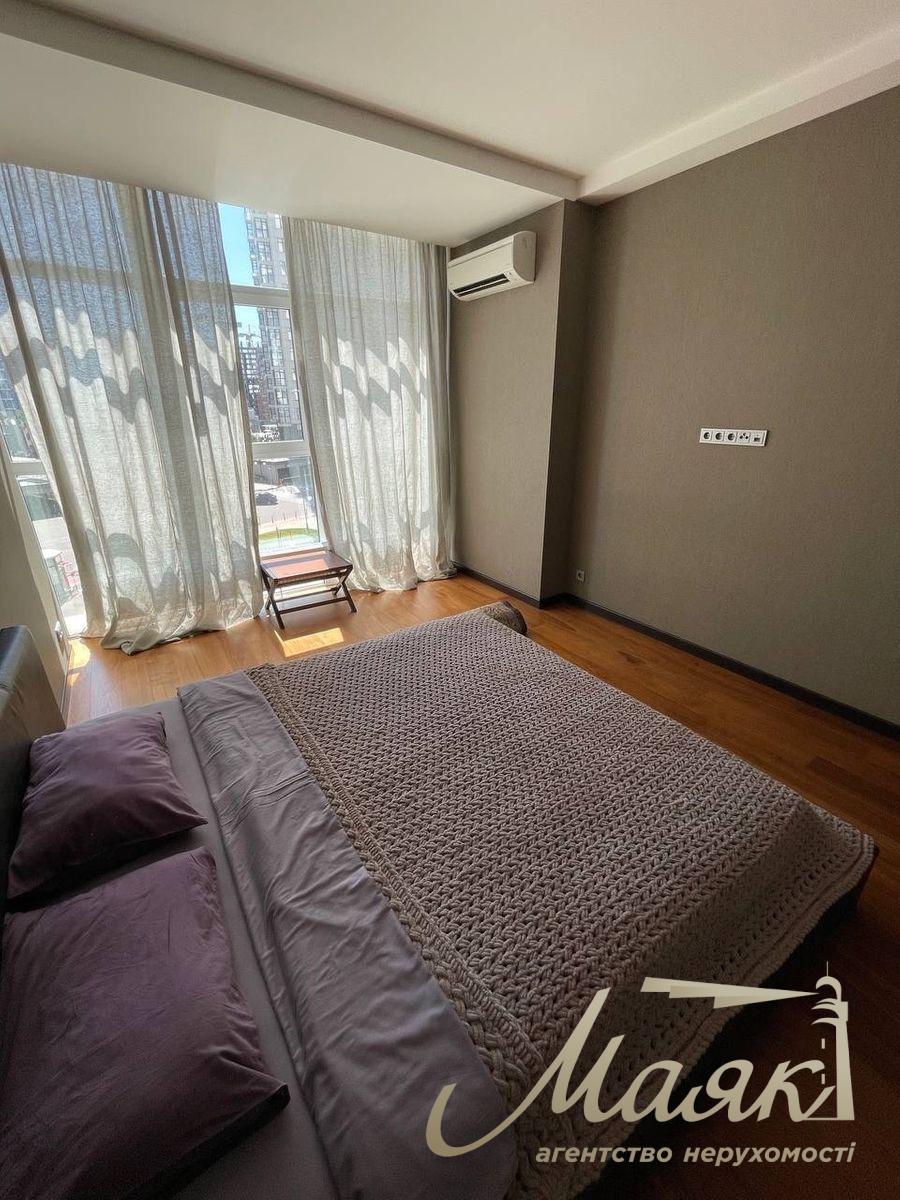 Продажа 2-комнатной квартиры 90м2 ЖК ''Новопечерские Липки", Драгомирова 16, Печерский район, Центр