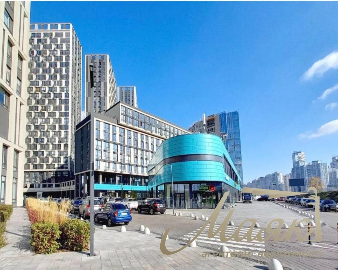 Продаж 3к квартири 76м2, ЖК Славутич ремонтом