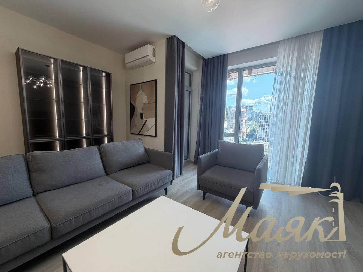 Аренда пенхауса с террасой 210м2 в ЖК Atlantic Residences, ул.Антоновича 118, Дворец Украины.