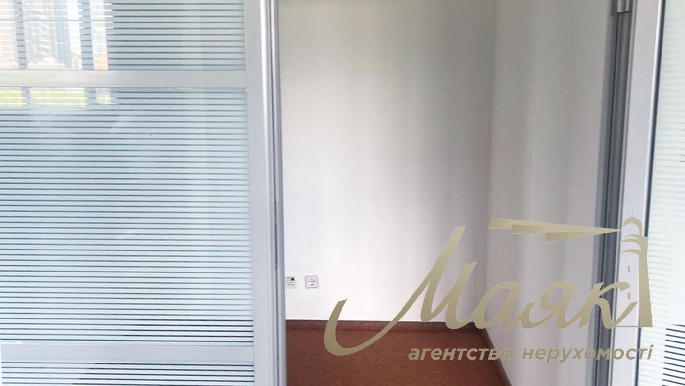 Аренда офиса 271м2 БЦ Horizon Park ул. Амосова 12 Соломенка