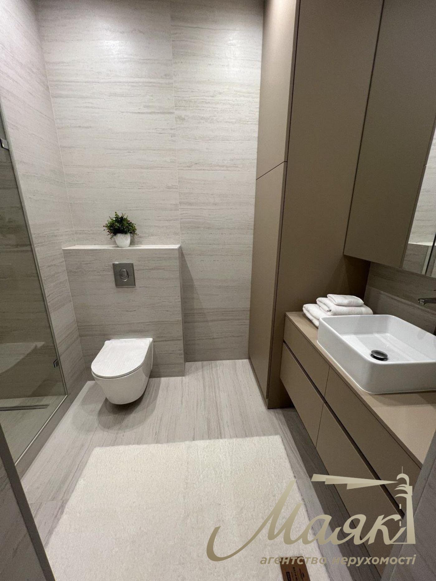 Продаж квартири 90 м2 у ЖК Бульвар фонтанів