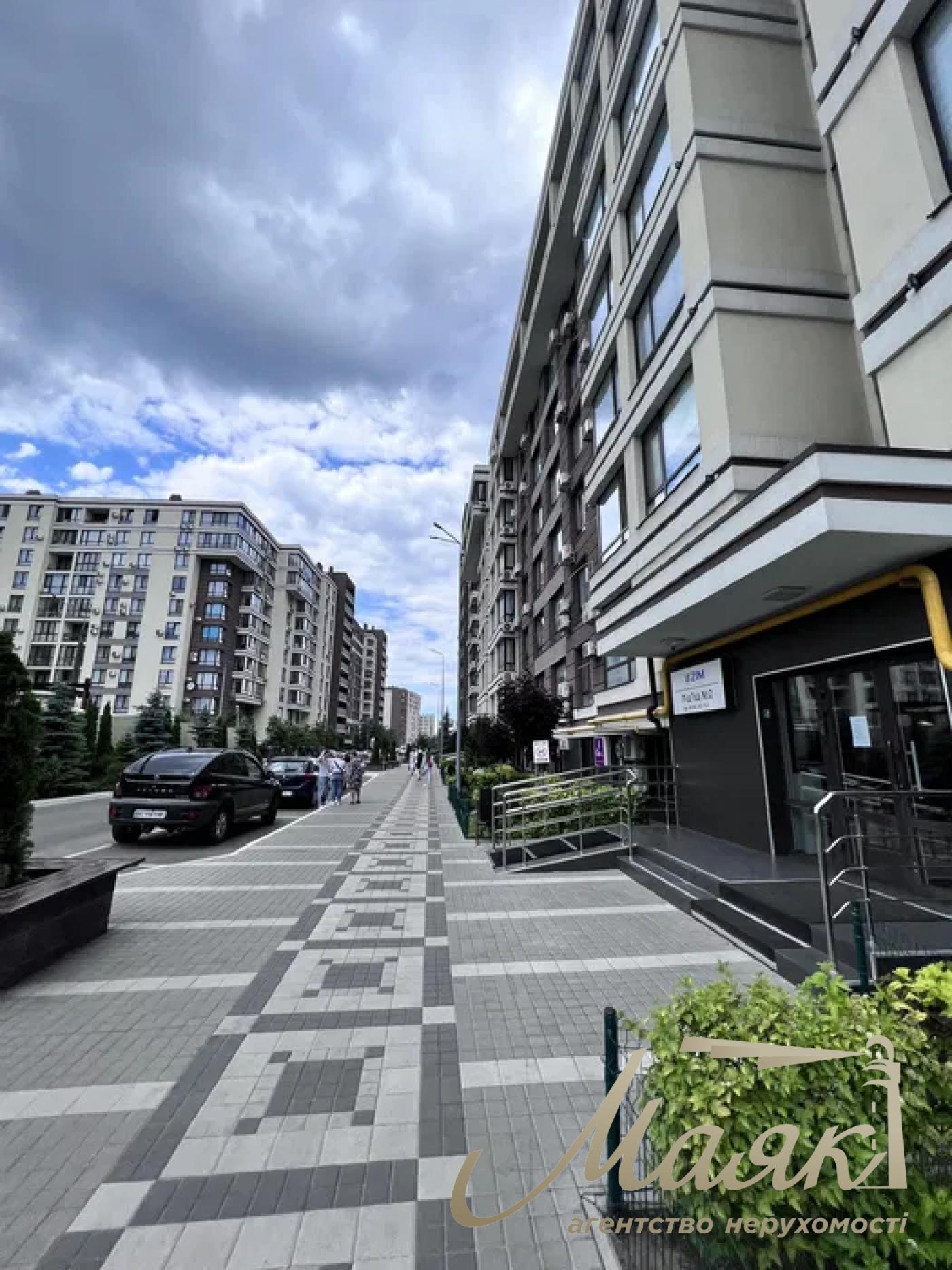 Rent 3k apartment Residential Complex Boulevard of Fountains, 100m2 Sapernoe Pole str., Pechersk