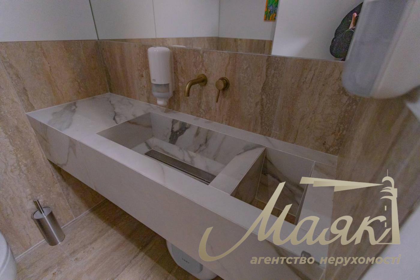 Продаж дизайнерського офісу (120м2) у Центрі вул. Саксаганського 58