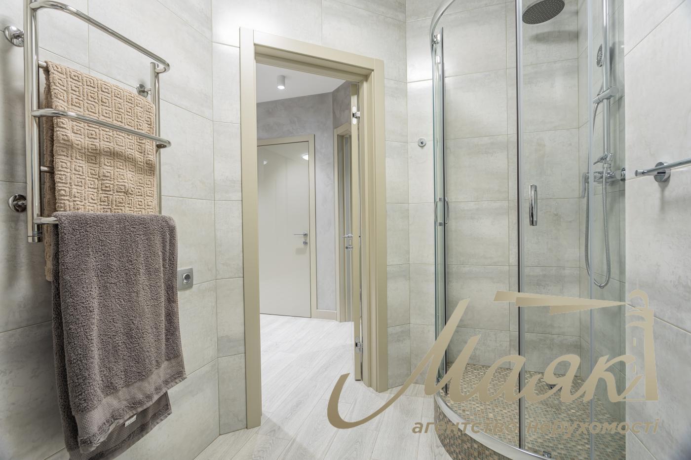 Продаж 3х-кімнатної квартири 108.3м2 вул. Коперника, Шевченківський район, Лук'янівка, Київ