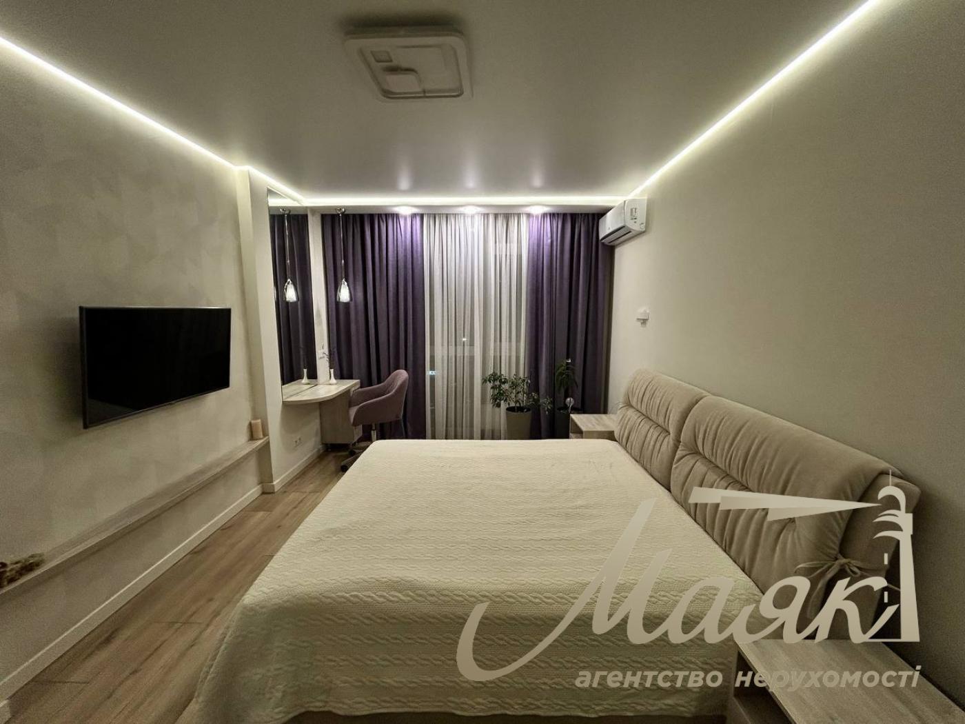 Оренда 3-кімнатної квартири ЖК Французький Квартал 2 вул. Джона Маккейна 3а