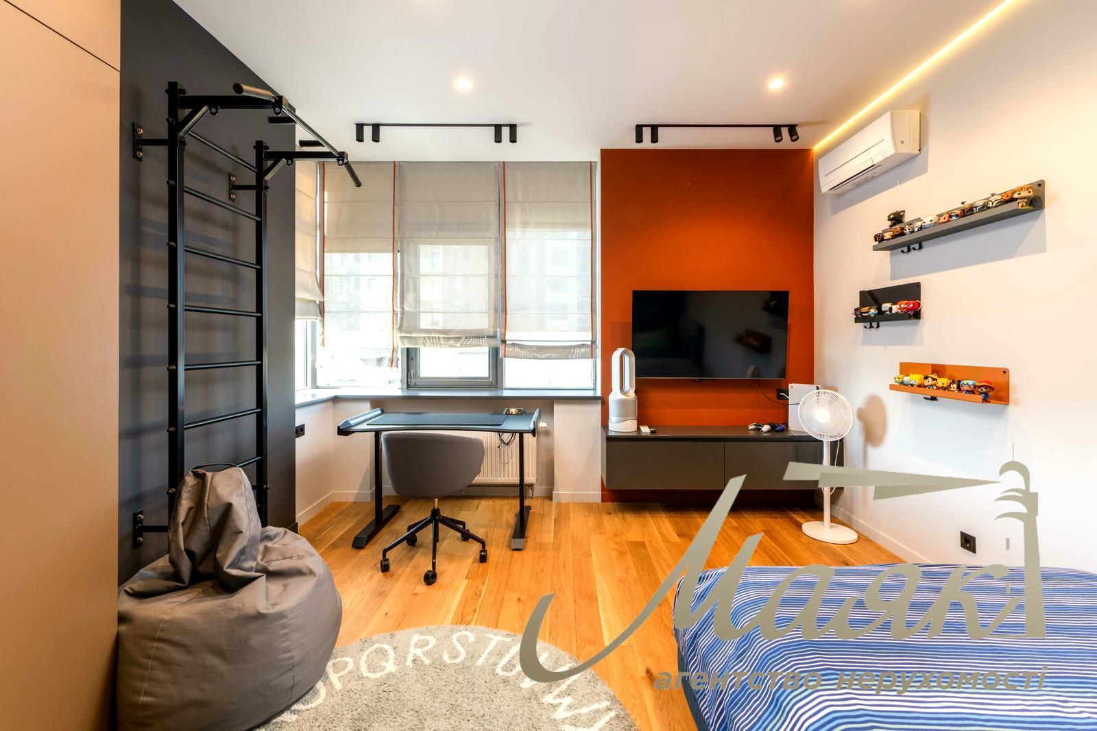 Продаж 4-х кімнатної квартири в ЖК River Stone вул. Трускавецька 10-Г