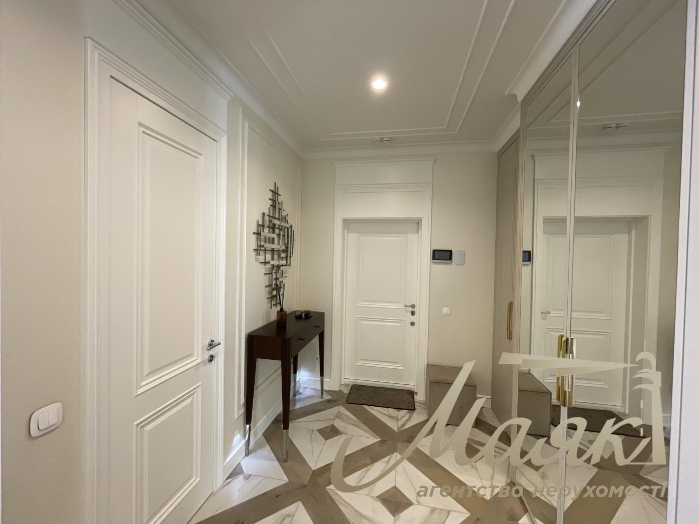 Аренда 3-х комнатной квартиры в ЖК Бульвар Фонтанов, Печерск