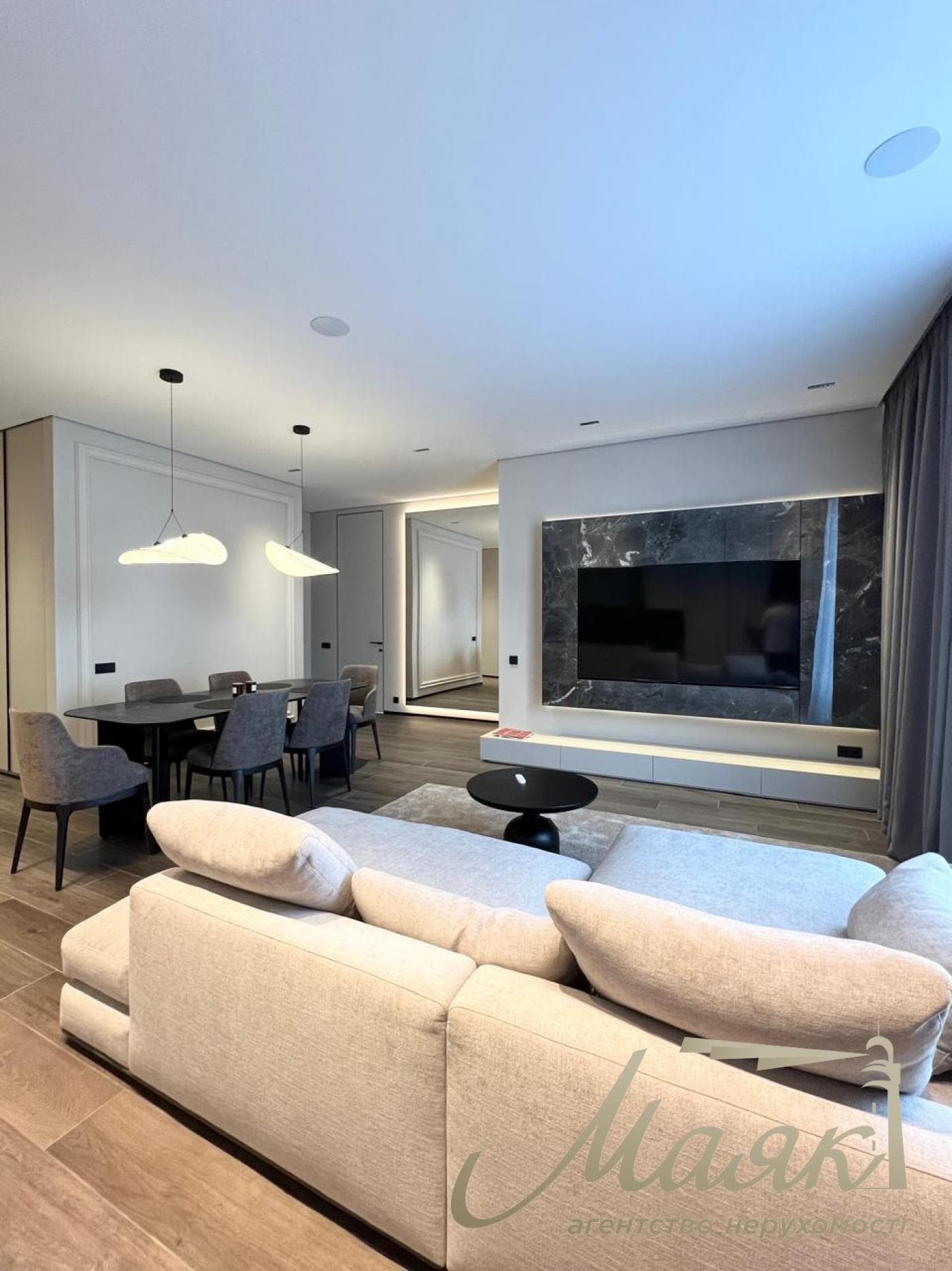 Оренда 3к квартири в ЖК TRIIINITY, 104 м кв, Печерський район