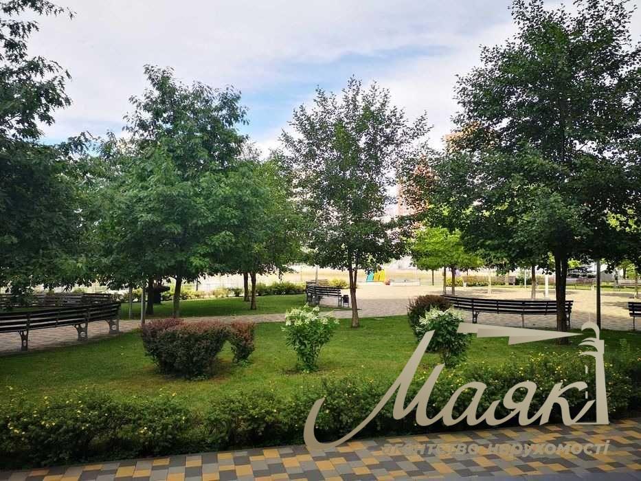 Продажа коммерции 212м2 под кафе, ЖК River Stone