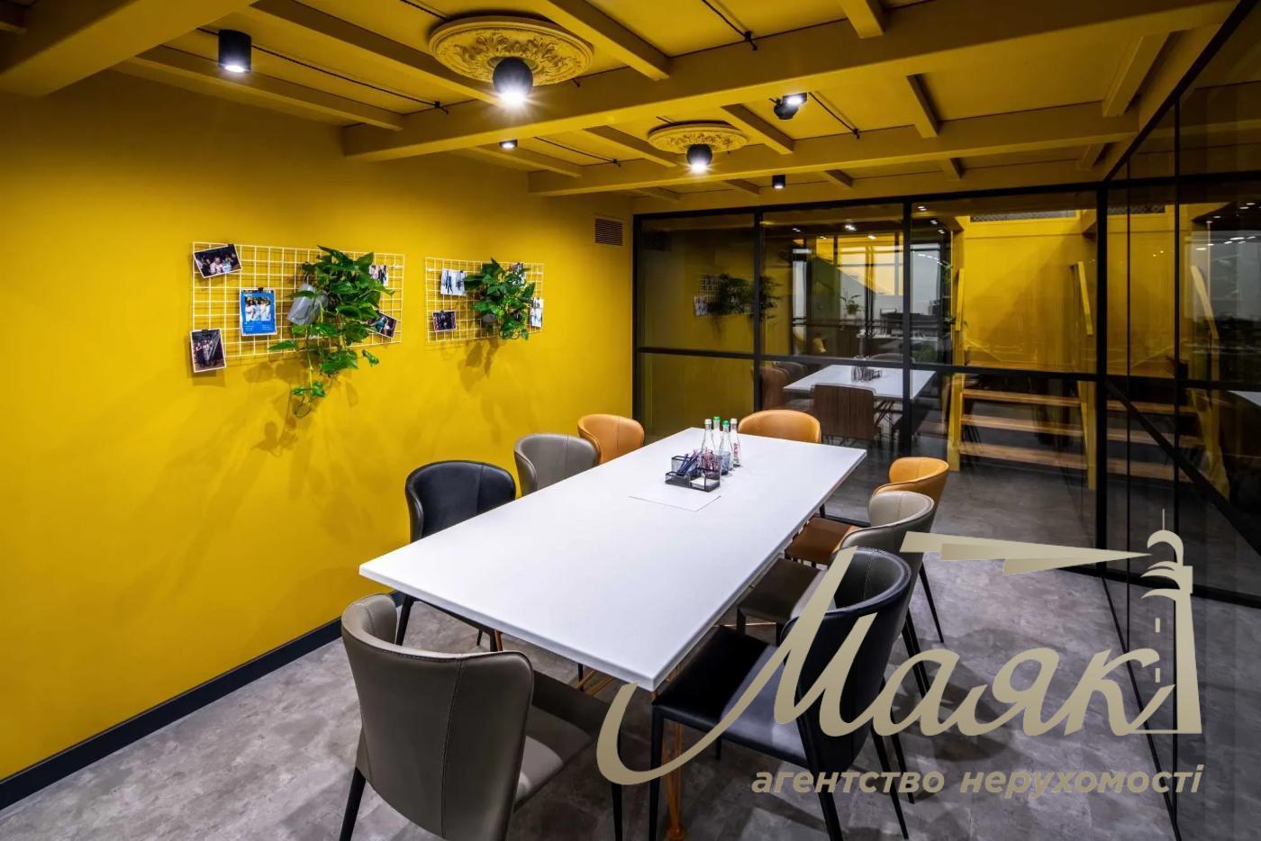 Аренда офиса 912,04 м² ,БЦ Victoria Park, Цоколь, Голосеевский район