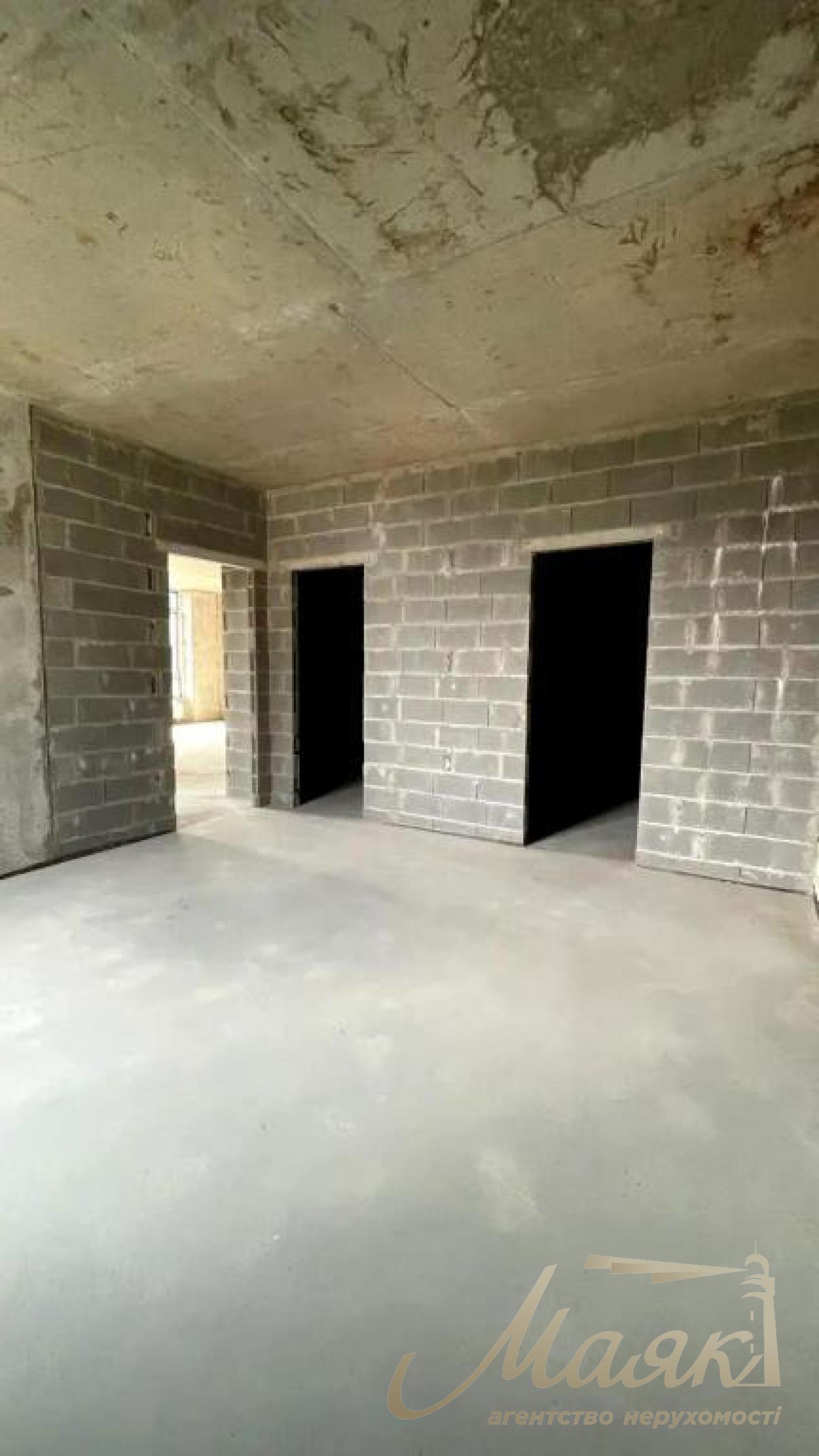 Продаж 3-к квартири ЖК TRIIINITY