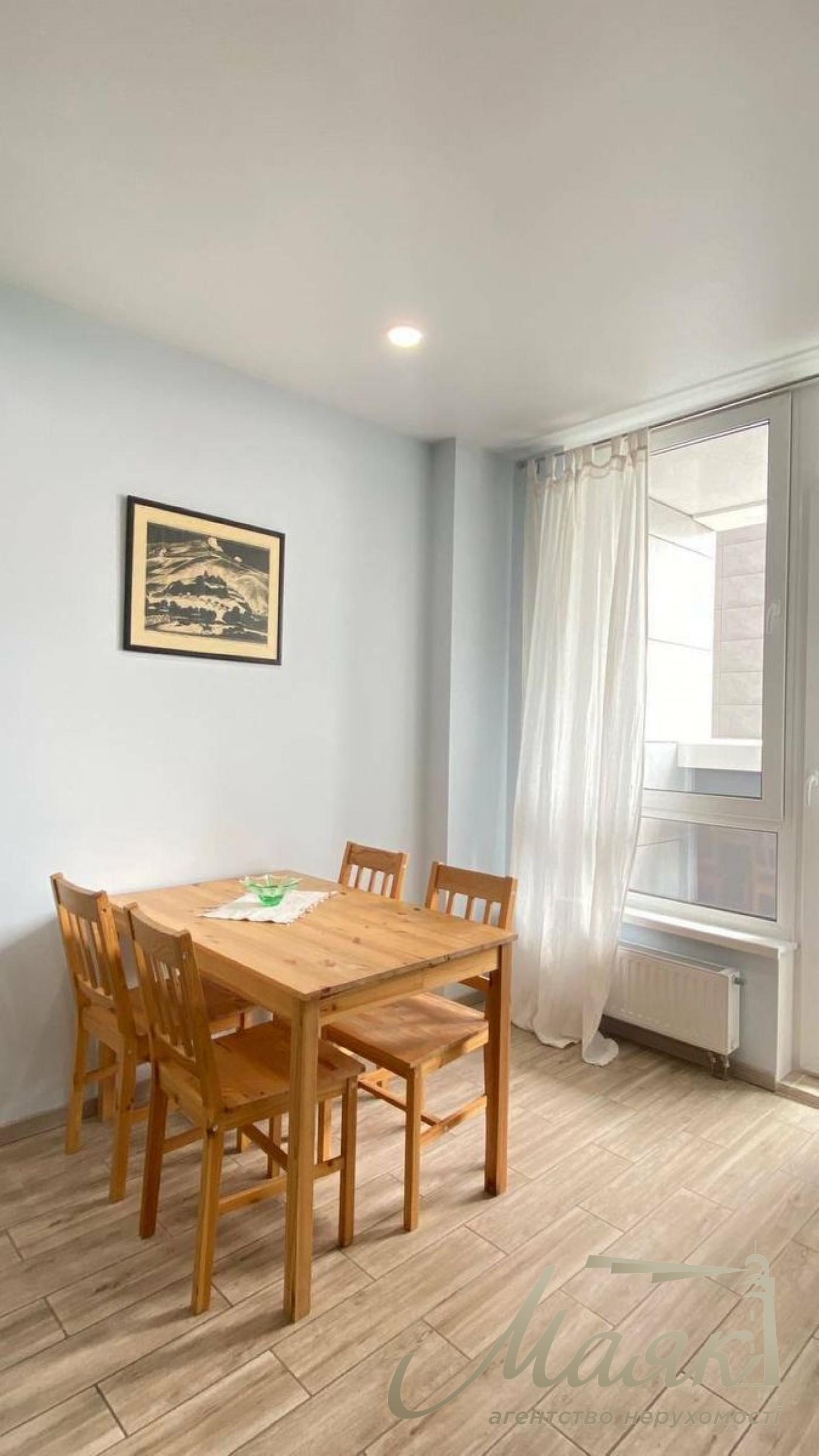 Продаж 1-кімнатної квартири в ЖК "Новопечерська Вежа", вул. Бойчука 41