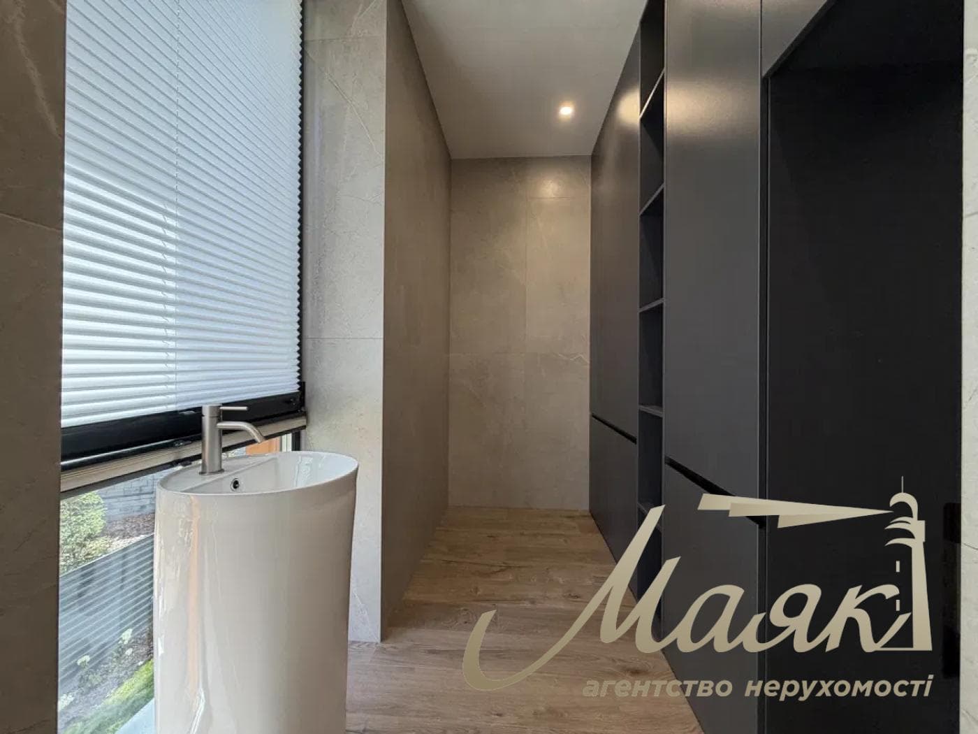 Продаж 2-поверхового будинку площею 326 м², Ходосівка, КГ «Нова Ходосівка»