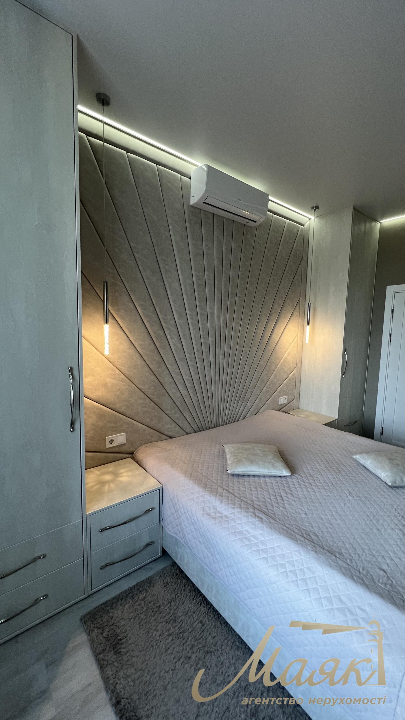 Rent 3k apartment 85m2 in elite residential complex Tetris Hall