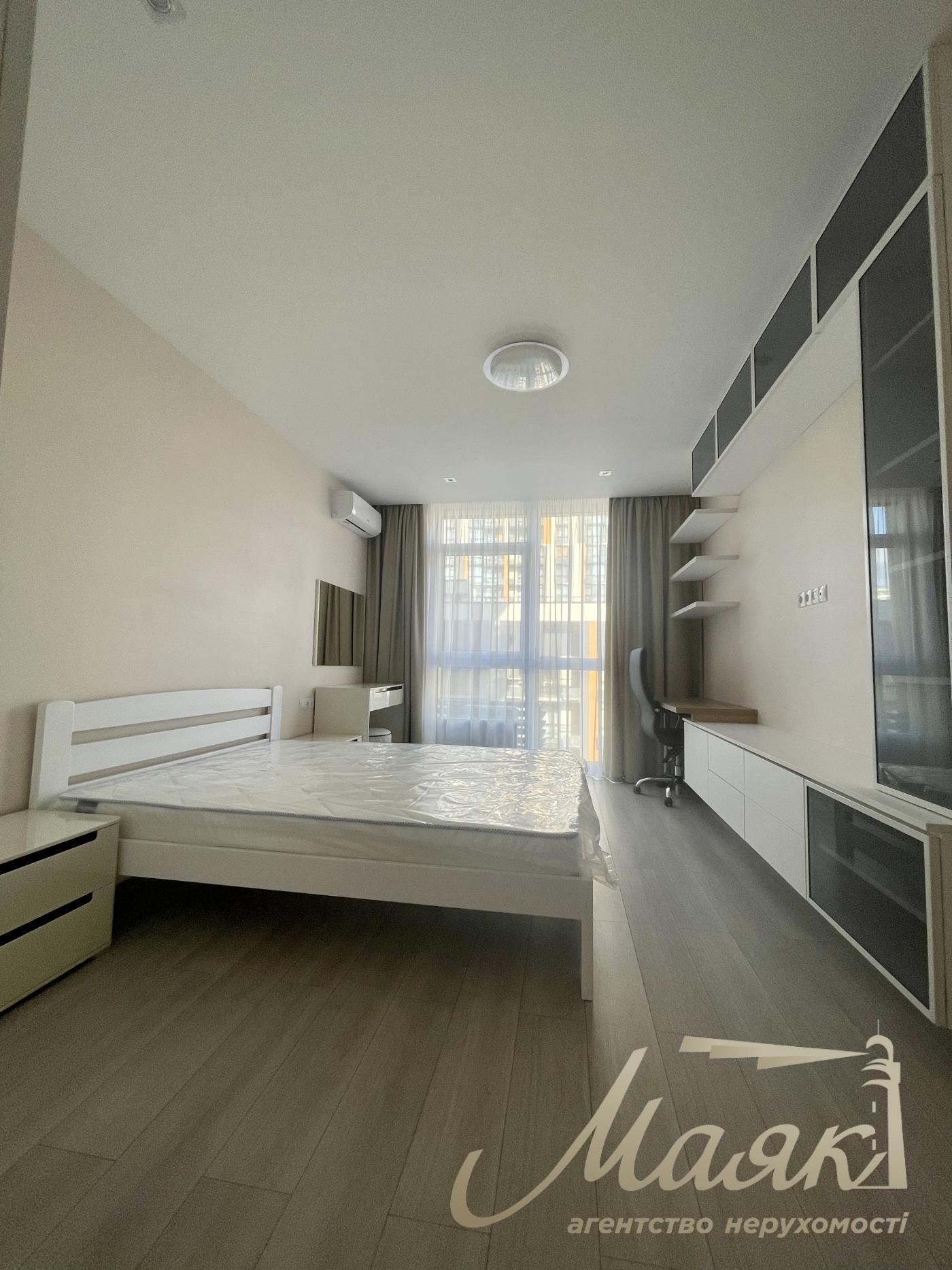 Аренда 3к. квартиры, ЖК "Французский квартал", ул. Предславинская