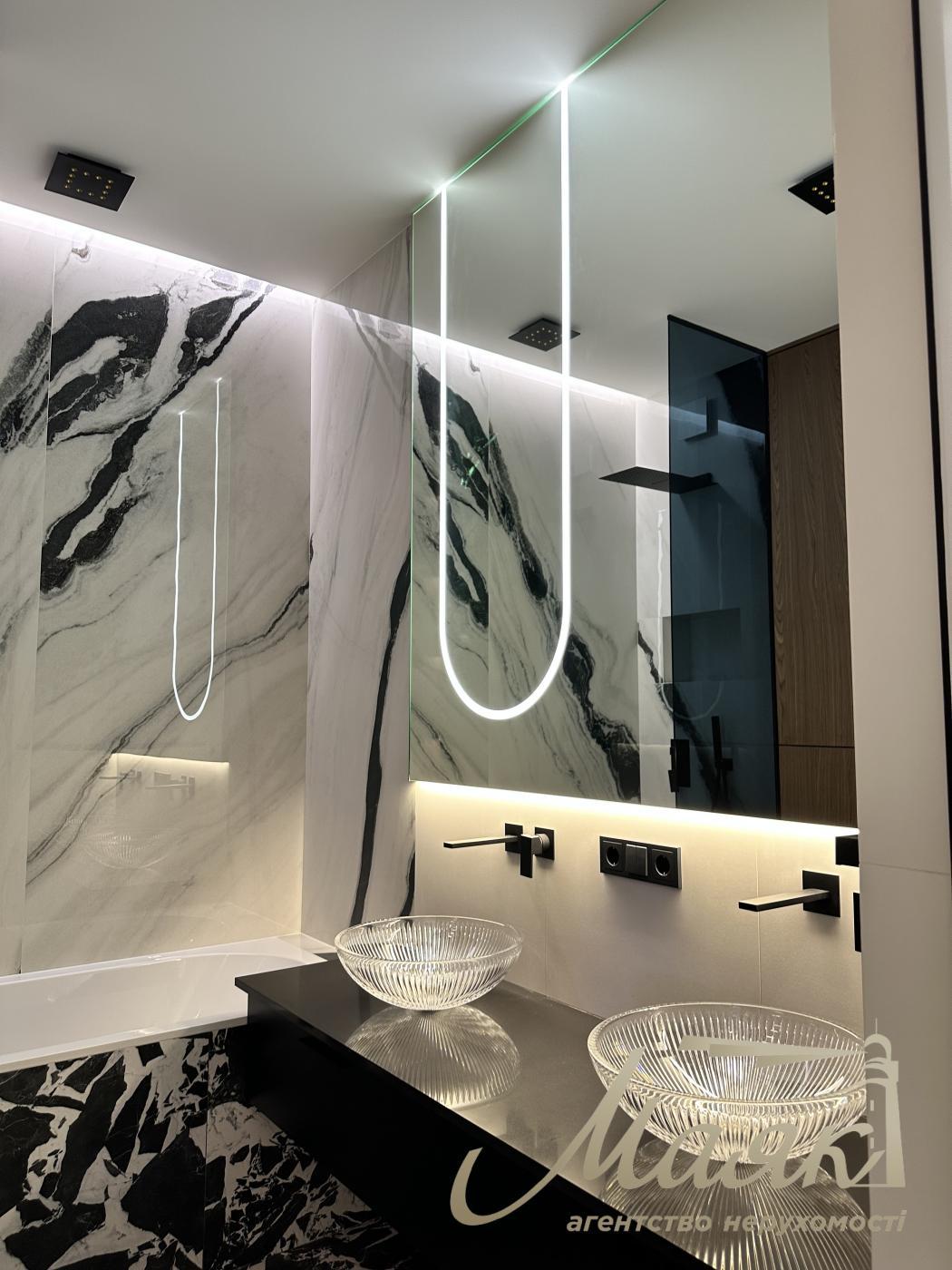 Продаж квартири в ЖК Tetris Hall, вул. Федорова 2А